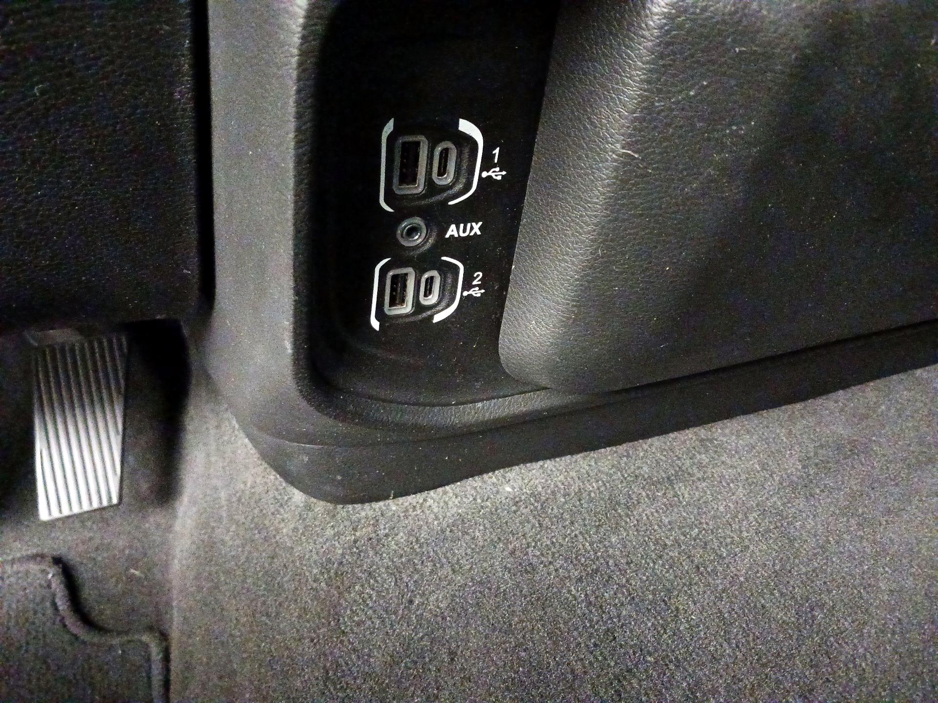 Thumbnail: 2021 RAM 1500 - 18