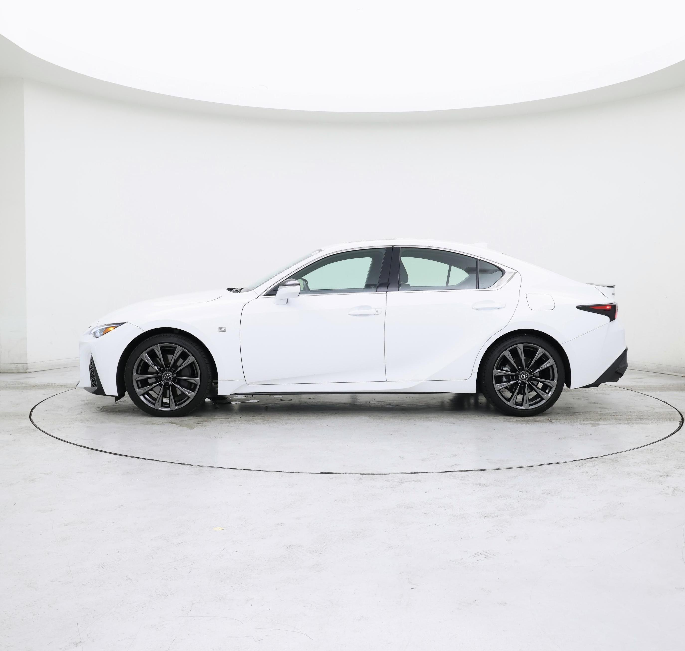 Thumbnail: 2024 Lexus IS - 3