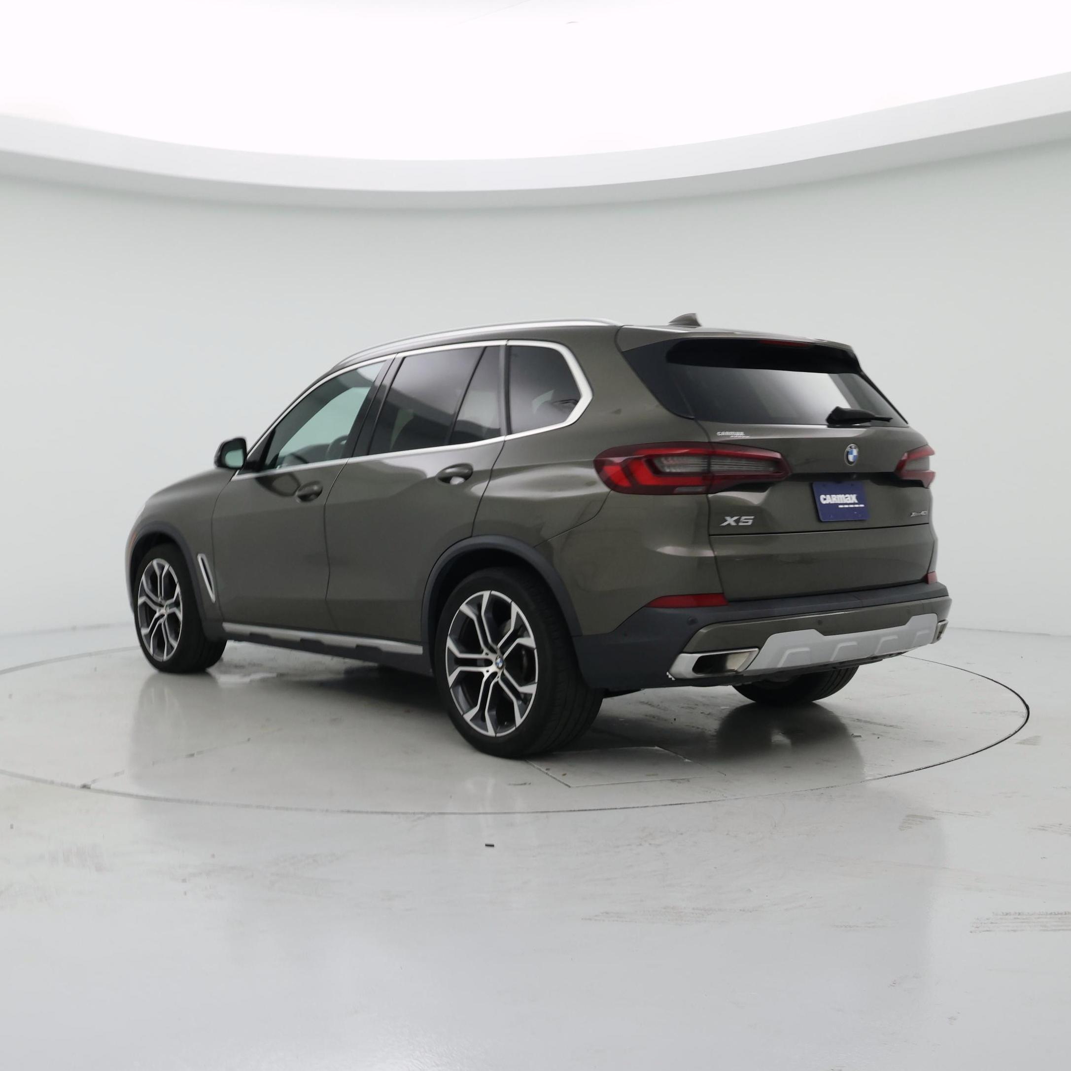Thumbnail: 2023 BMW X5 - 2