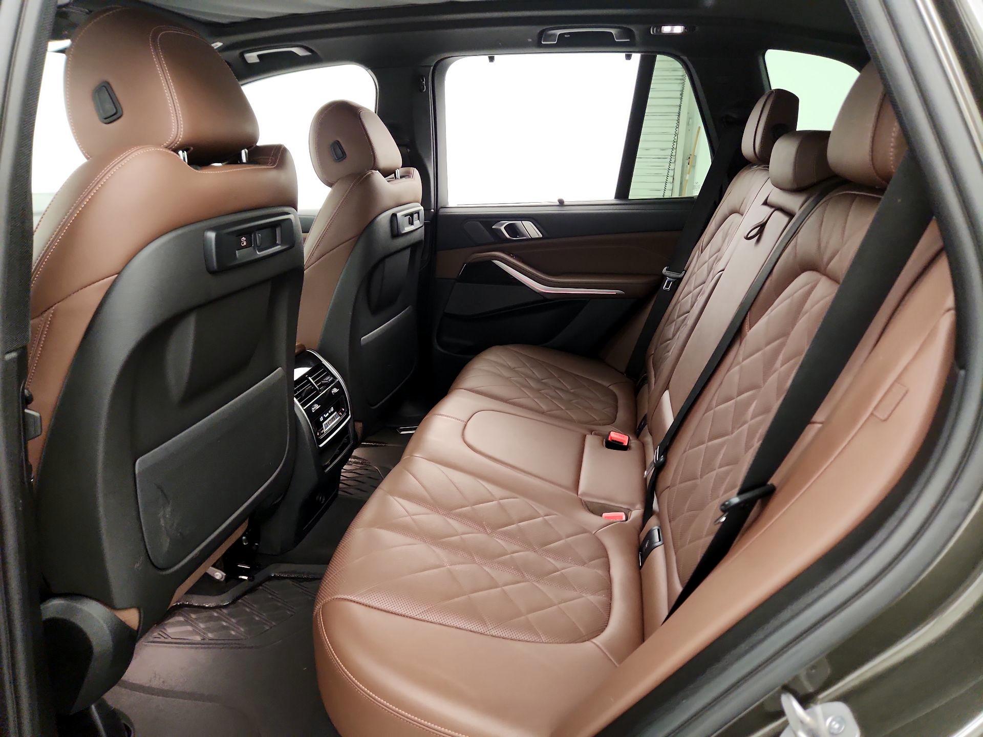 Thumbnail: 2023 BMW X5 - 20