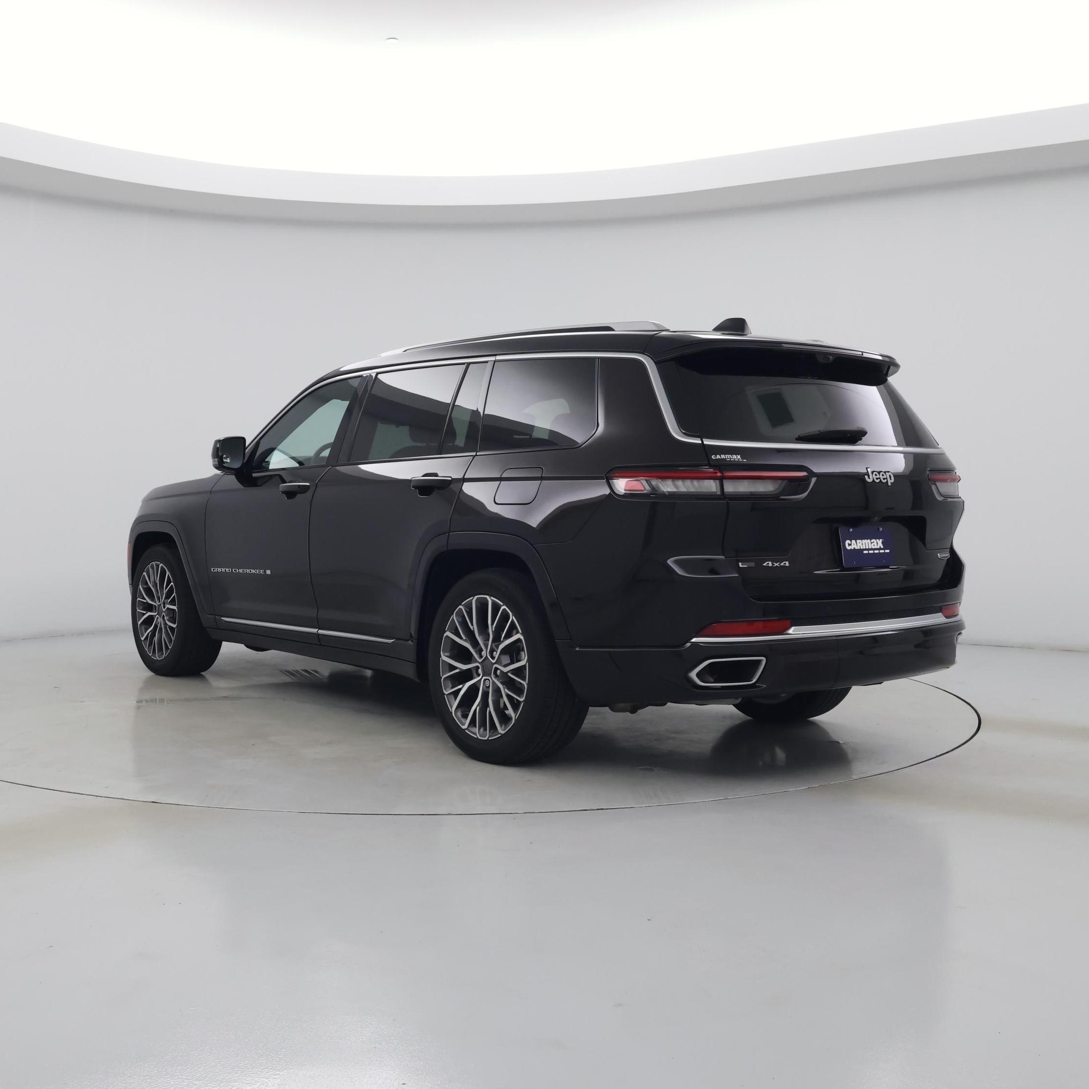 Thumbnail: 2023 Jeep Grand Cherokee L - 2