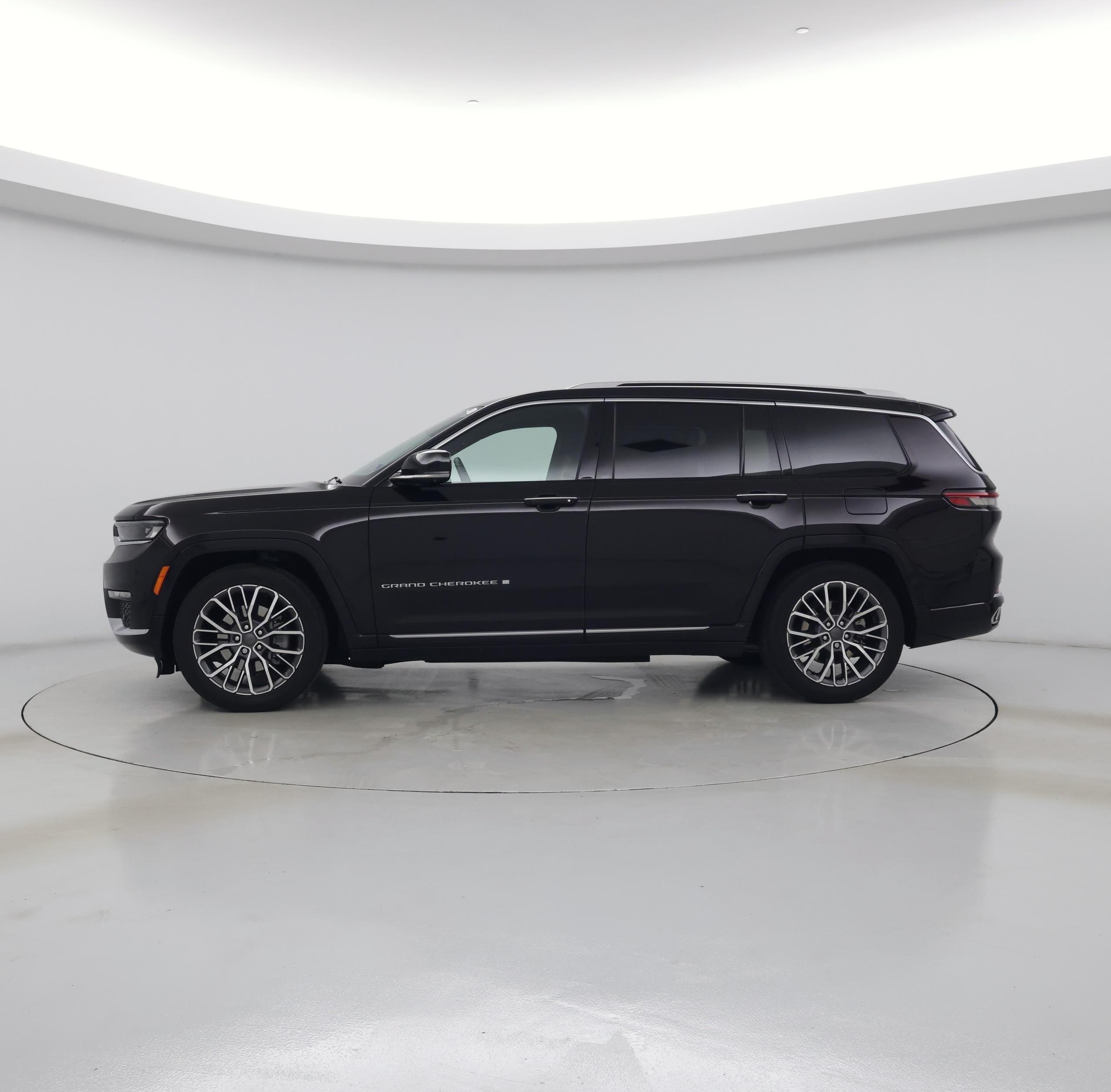 Thumbnail: 2023 Jeep Grand Cherokee L - 3