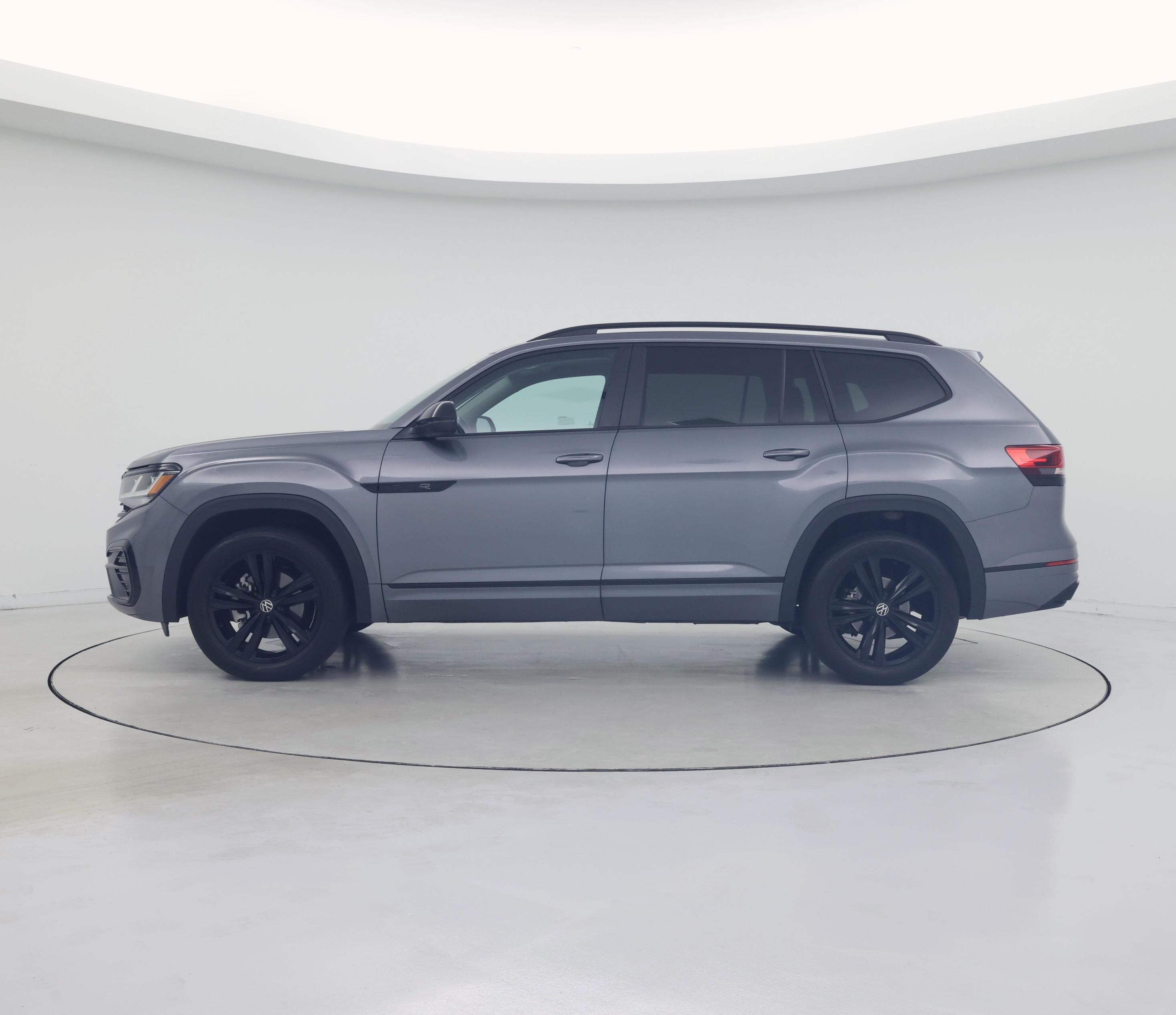 Thumbnail: 2023 Volkswagen Atlas - 3
