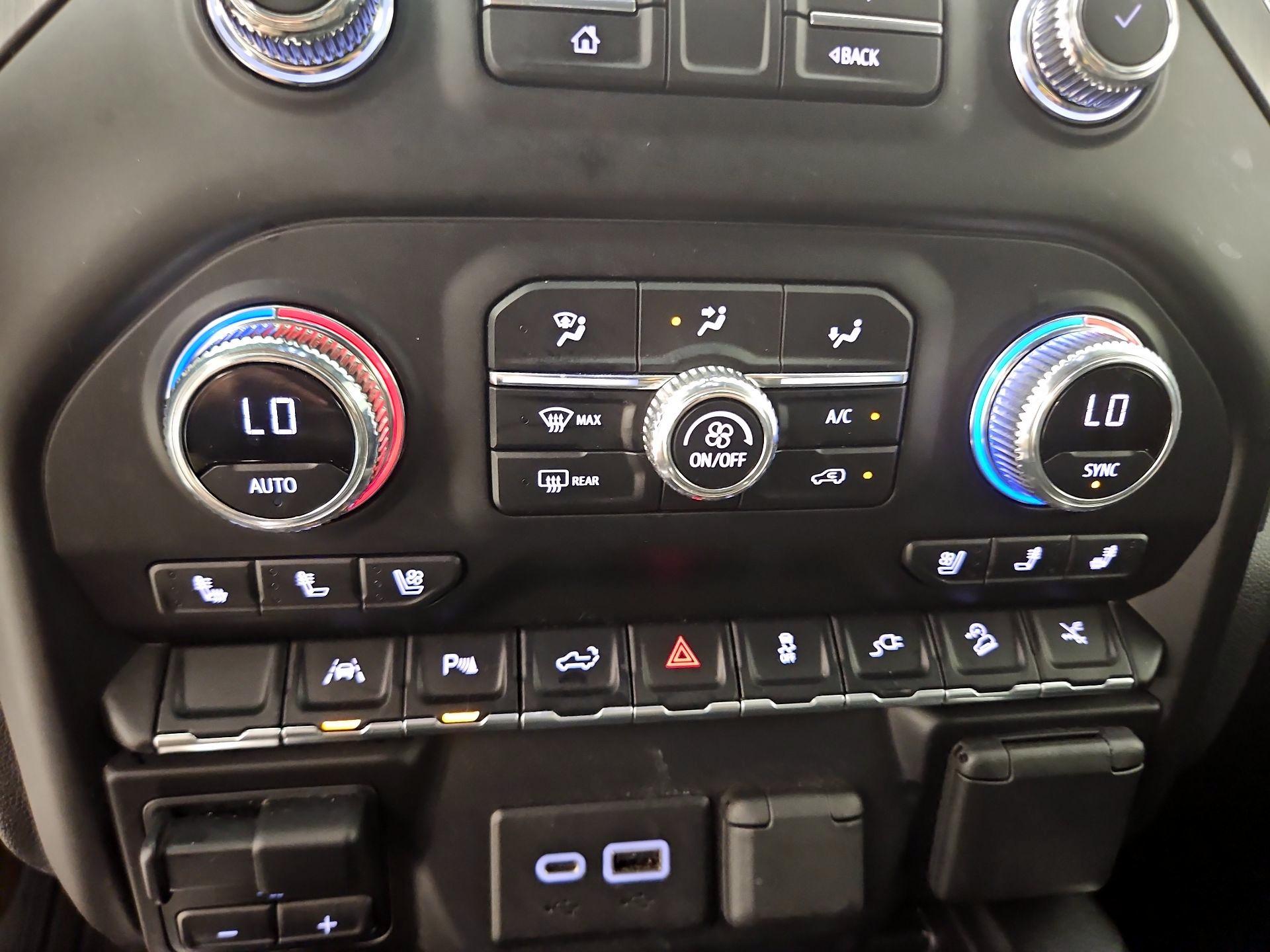 Thumbnail: 2022 GMC Sierra 1500 - 16