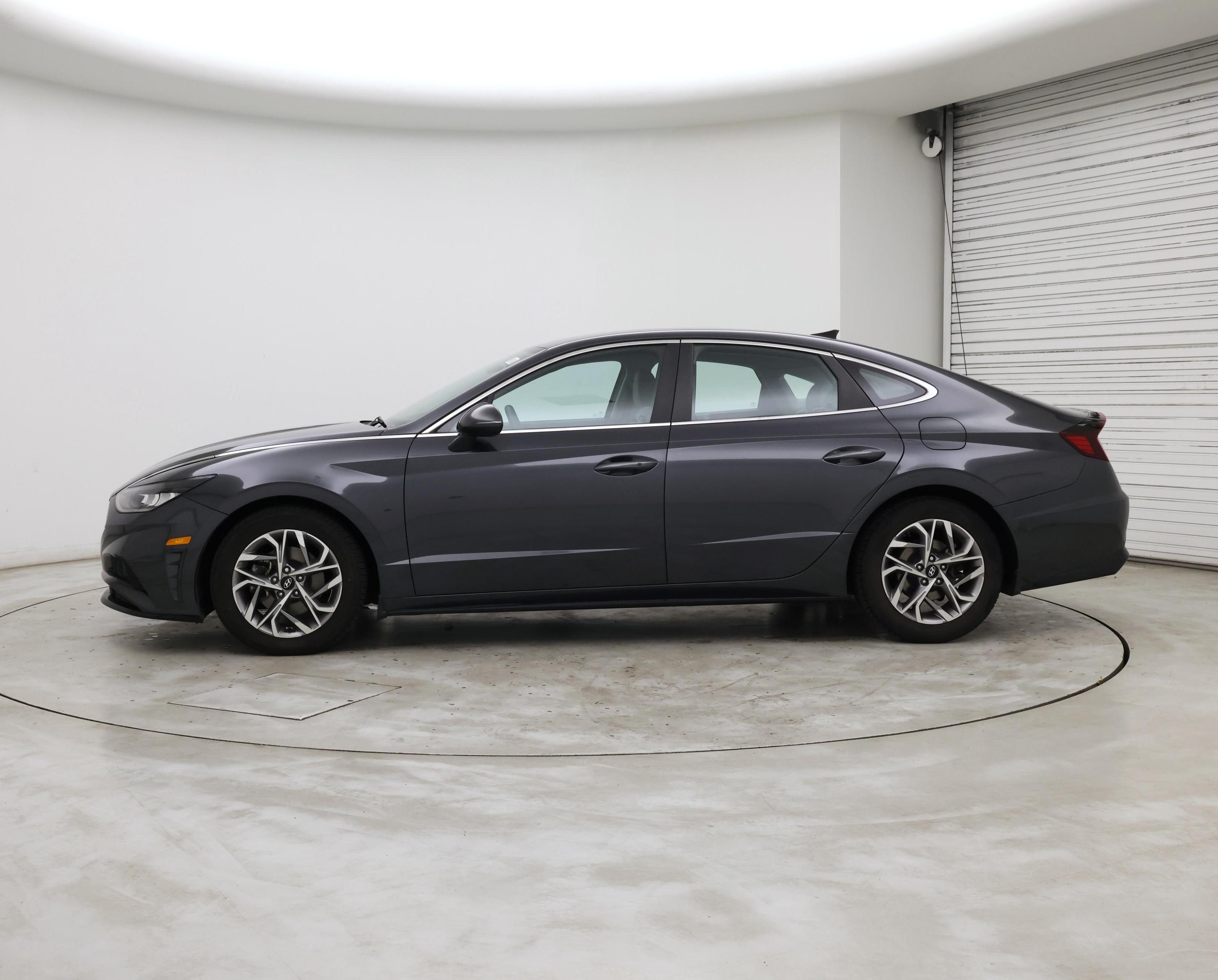 Thumbnail: 2021 Hyundai Sonata - 3