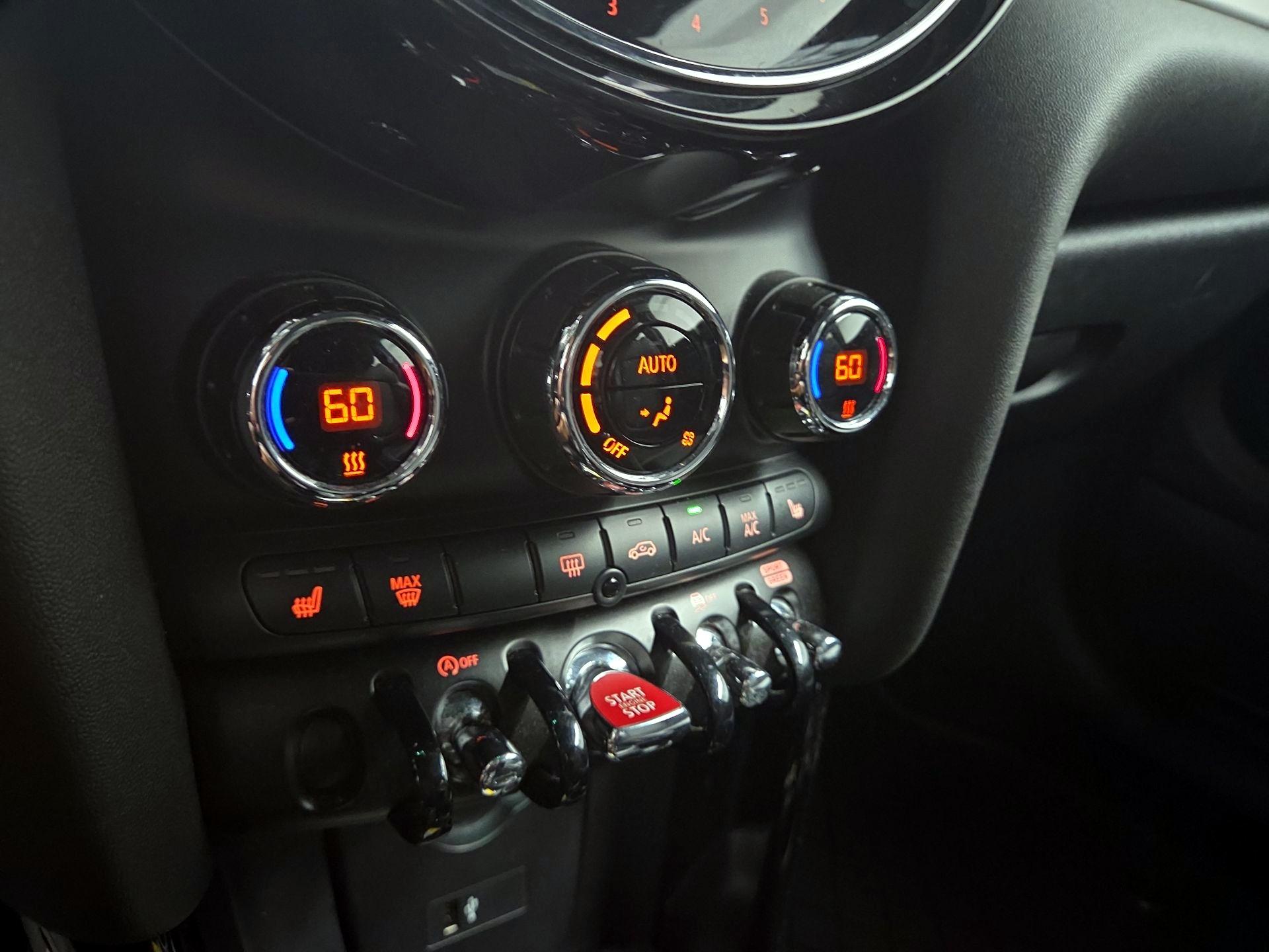 Thumbnail: 2022 MINI Cooper Hardtop - 14