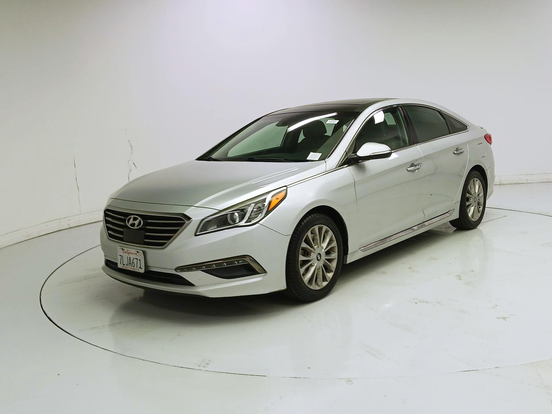 Thumbnail: 2015 Hyundai Sonata - 3