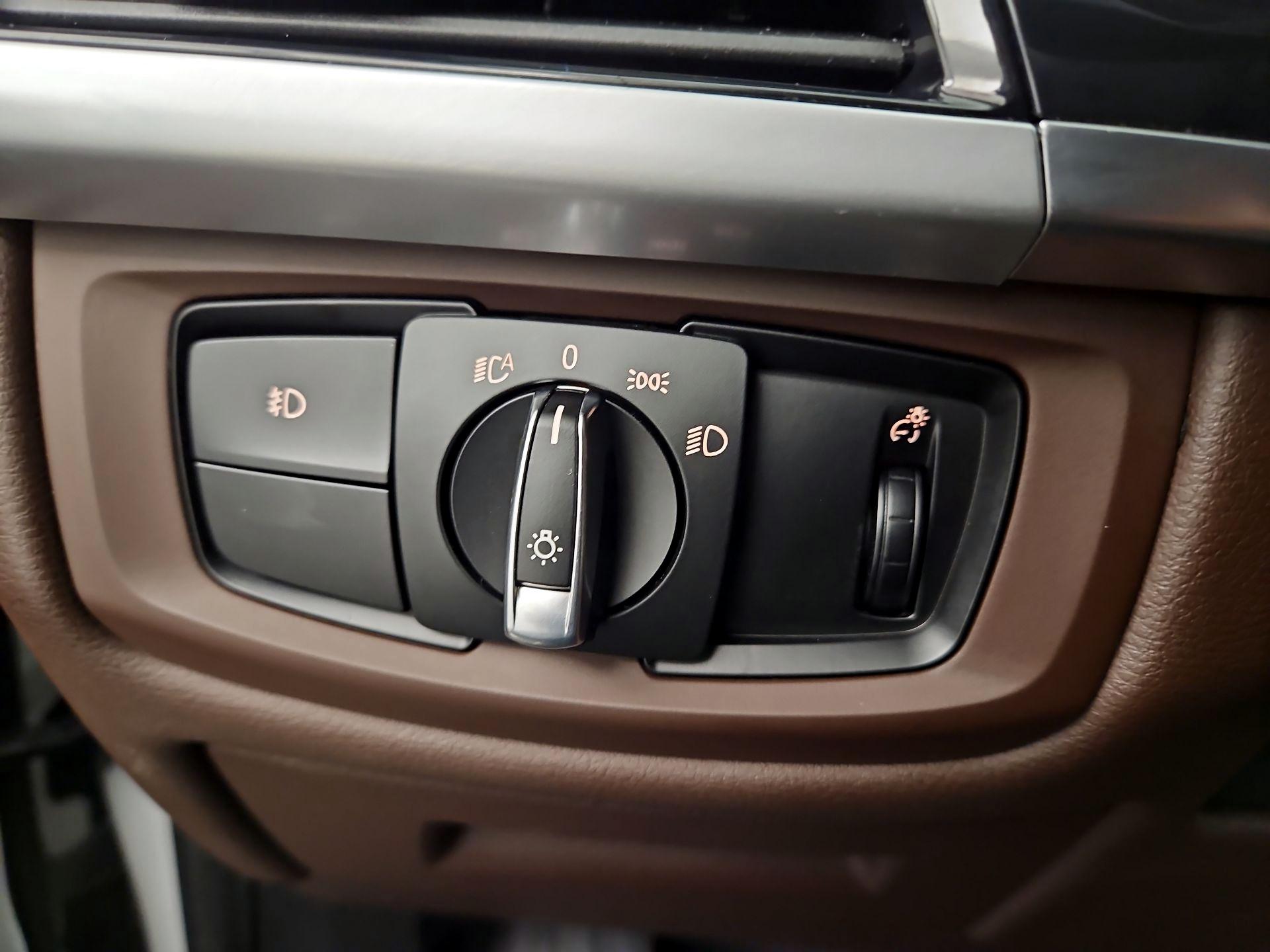 Thumbnail: 2015 BMW X5 - 13