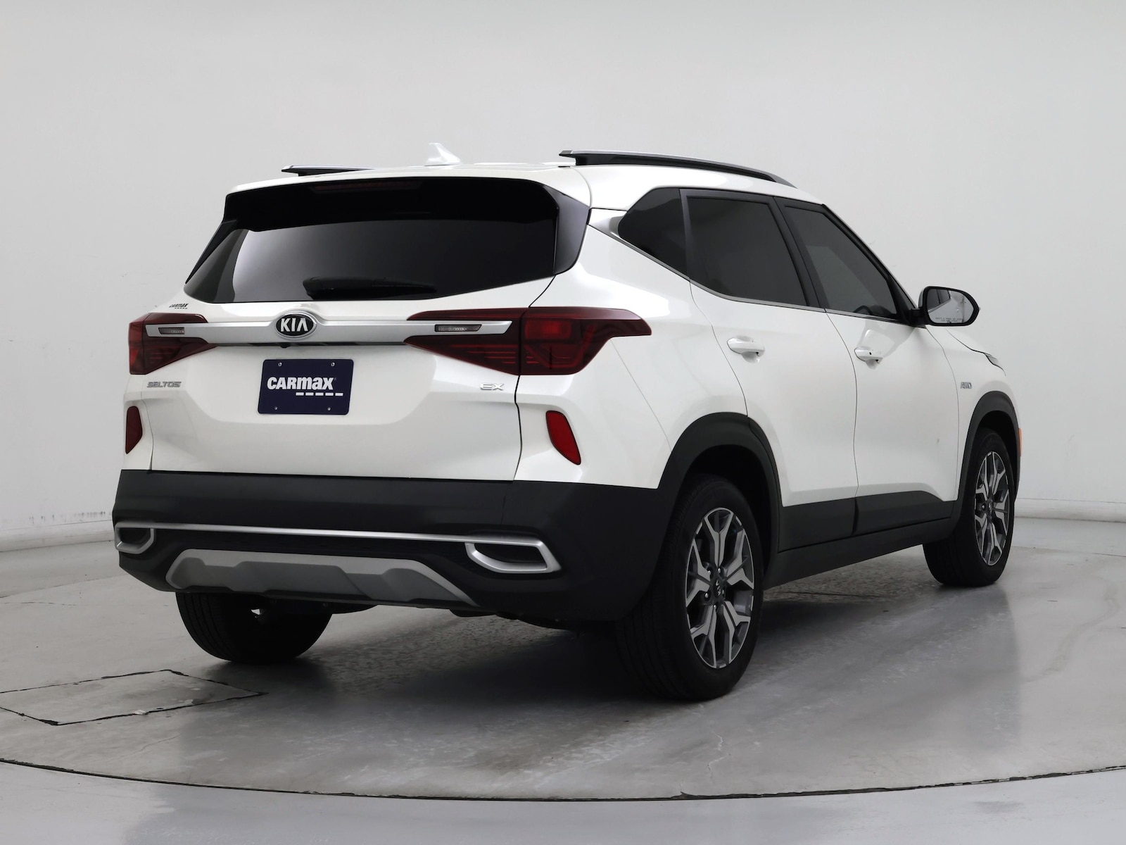2021 Kia Seltos EX - Photo 9