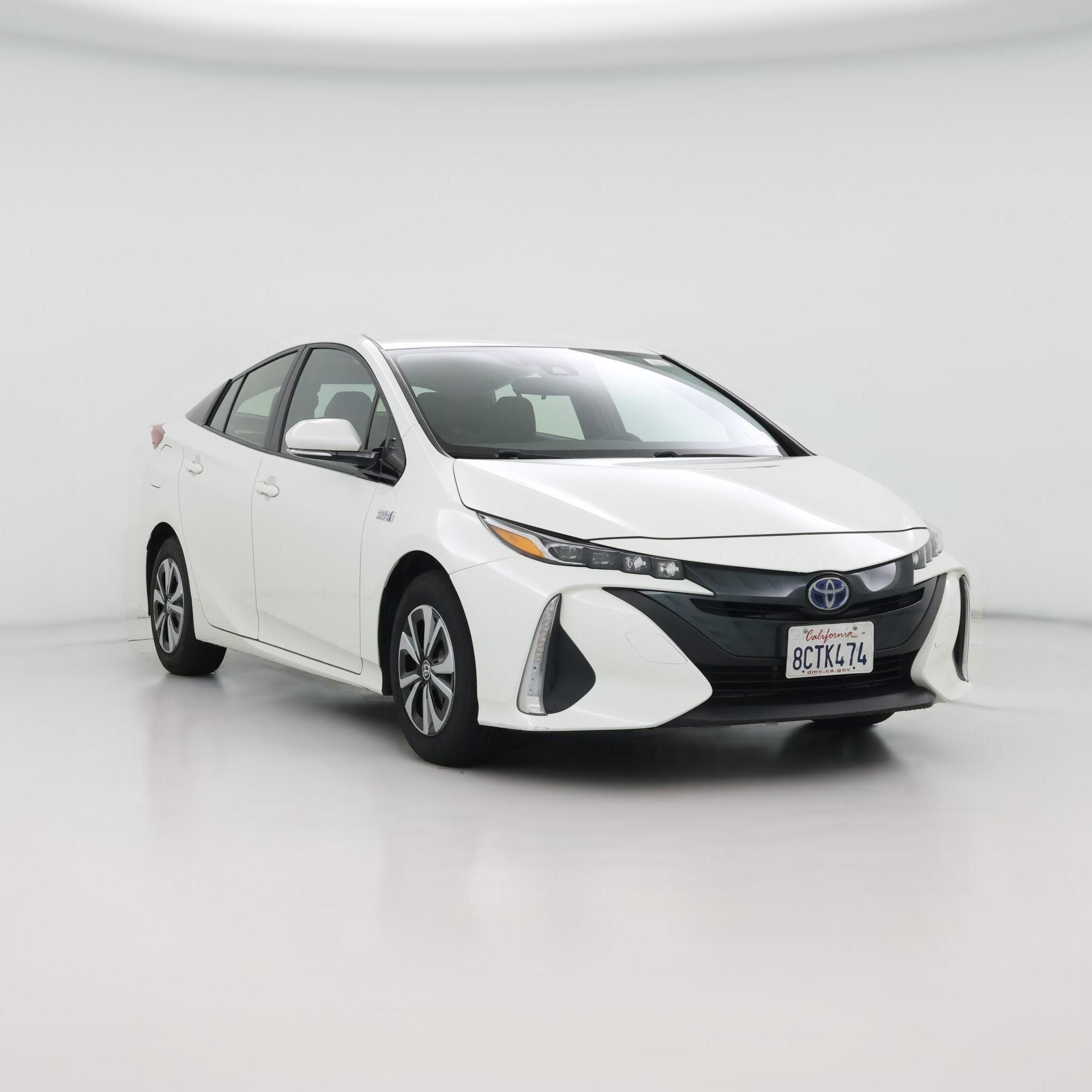 Thumbnail: 2017 Toyota Prius Prime - 1