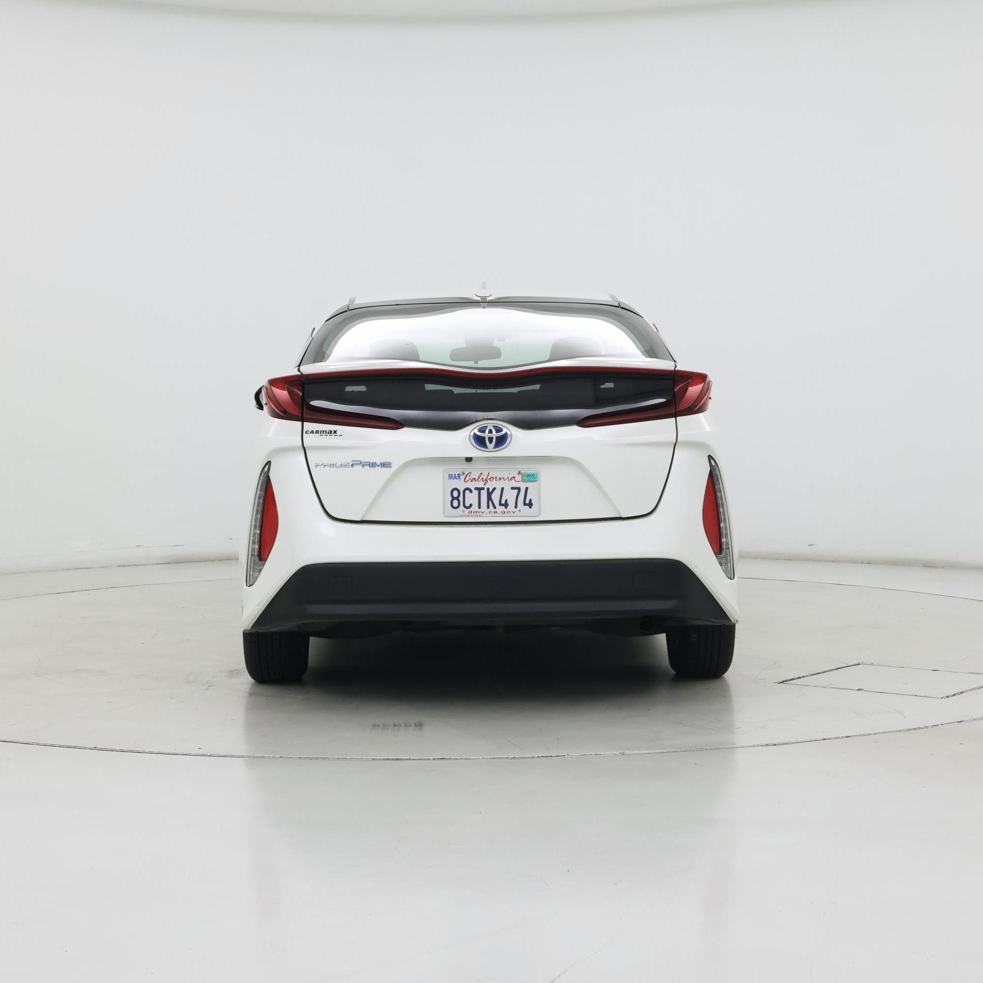 Thumbnail: 2017 Toyota Prius Prime - 6