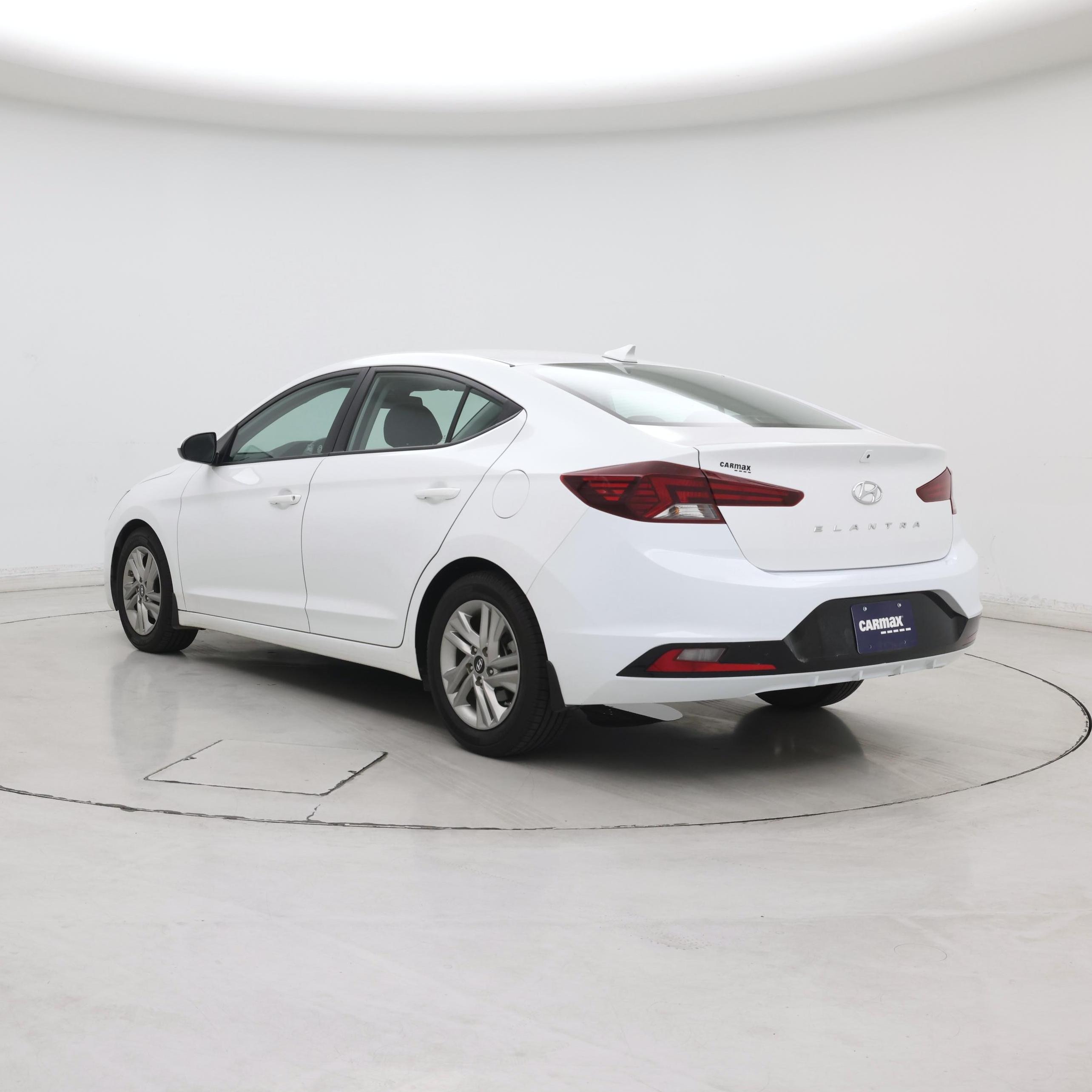 Thumbnail: 2020 Hyundai Elantra - 2