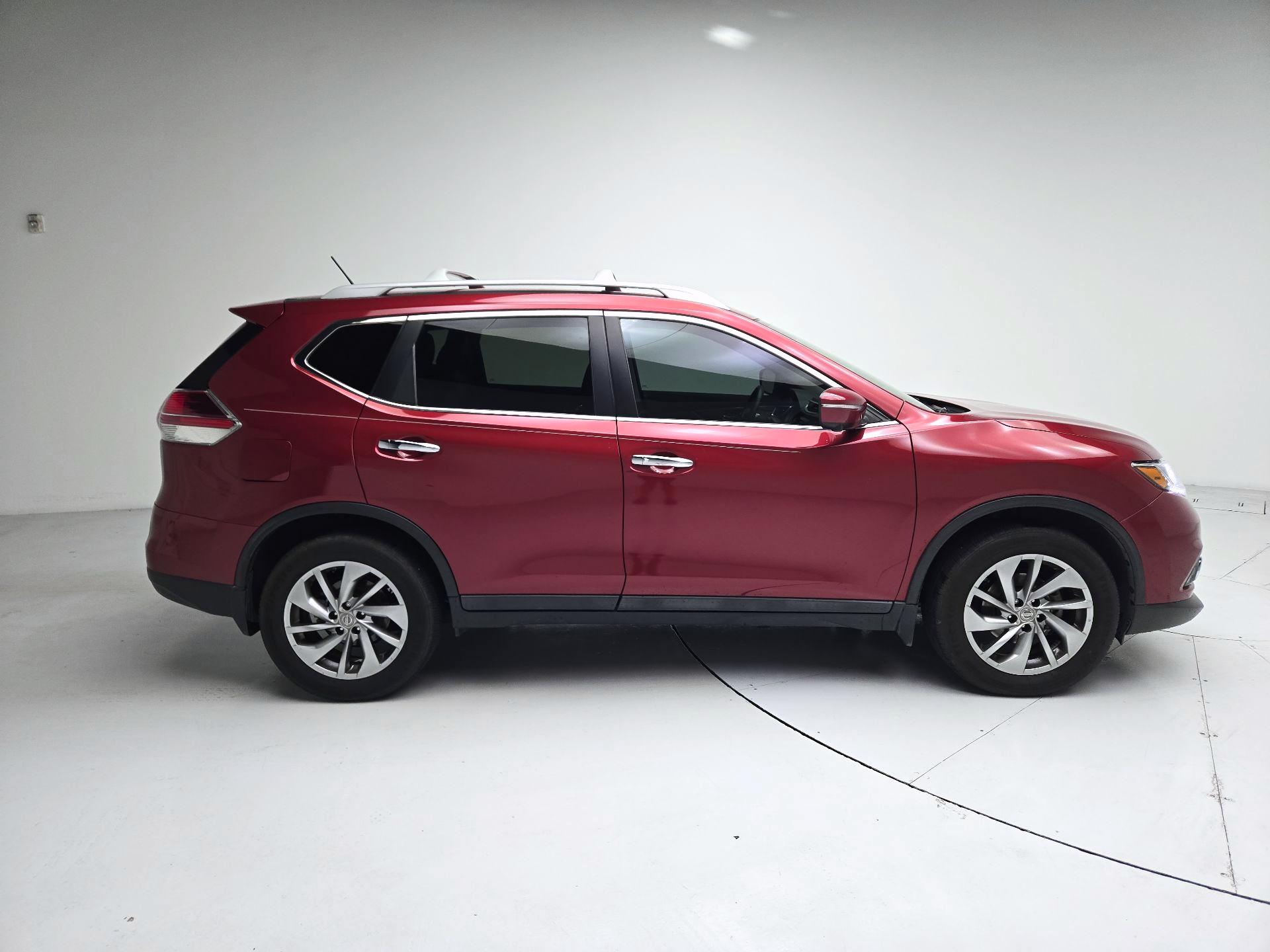 Thumbnail: 2015 Nissan Rogue - 4
