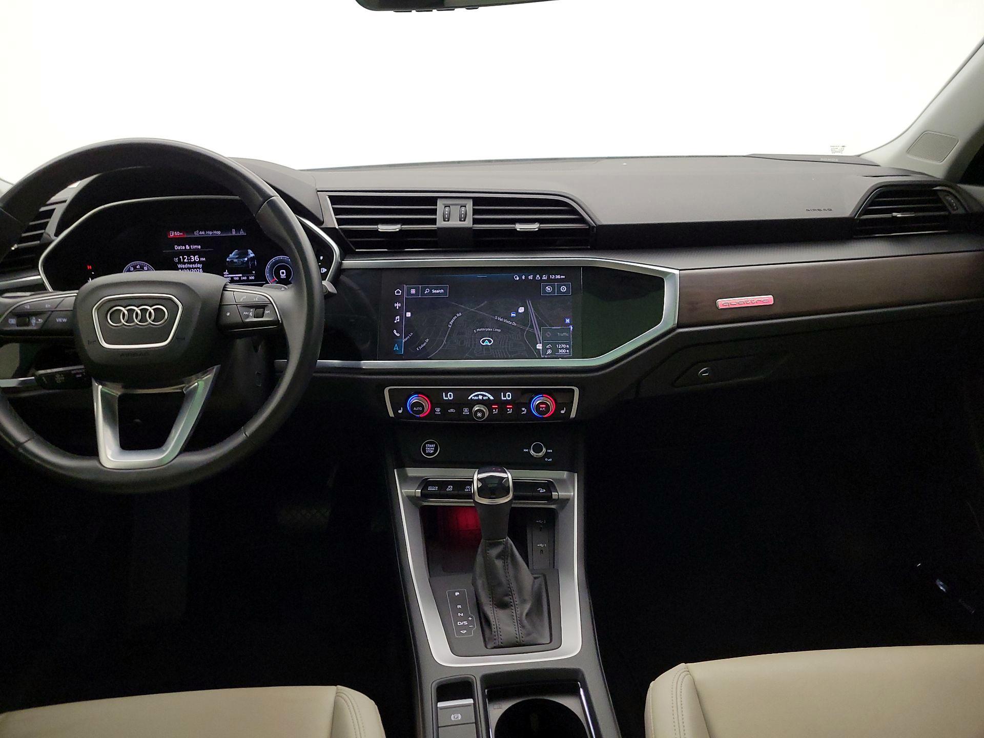 Thumbnail: 2024 Audi Q3 - 9