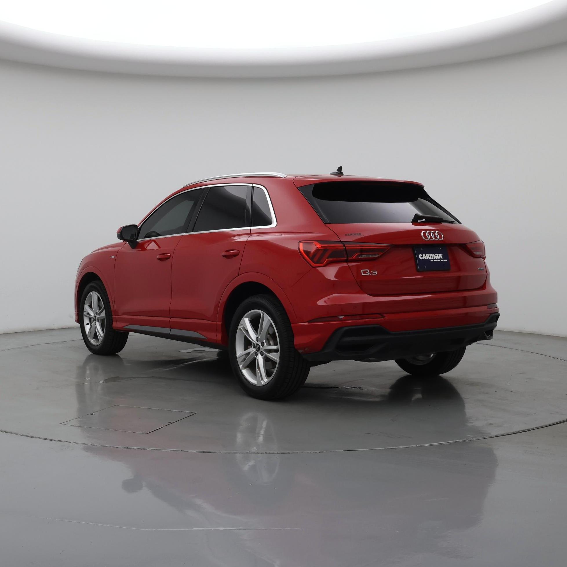 Thumbnail: 2024 Audi Q3 - 2