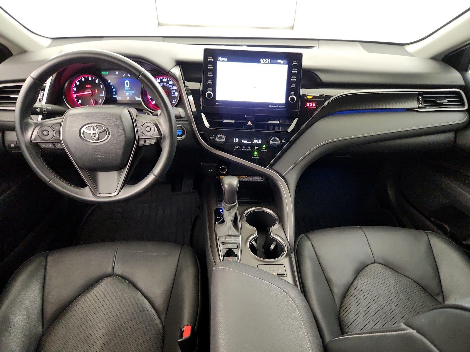 2021 Toyota Camry XSE - Photo 10