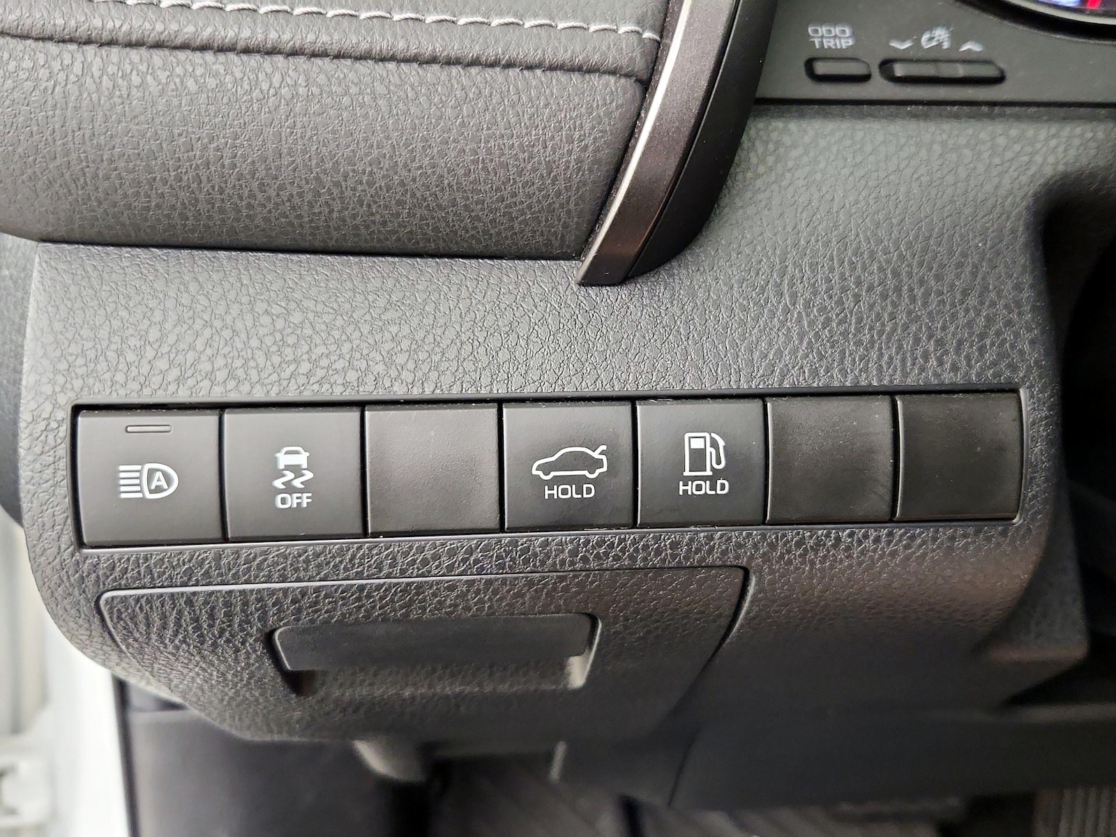 2021 Toyota Camry XSE - Photo 14