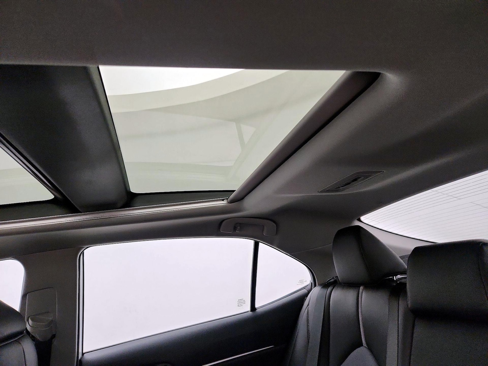 2021 Toyota Camry XSE - Photo 24