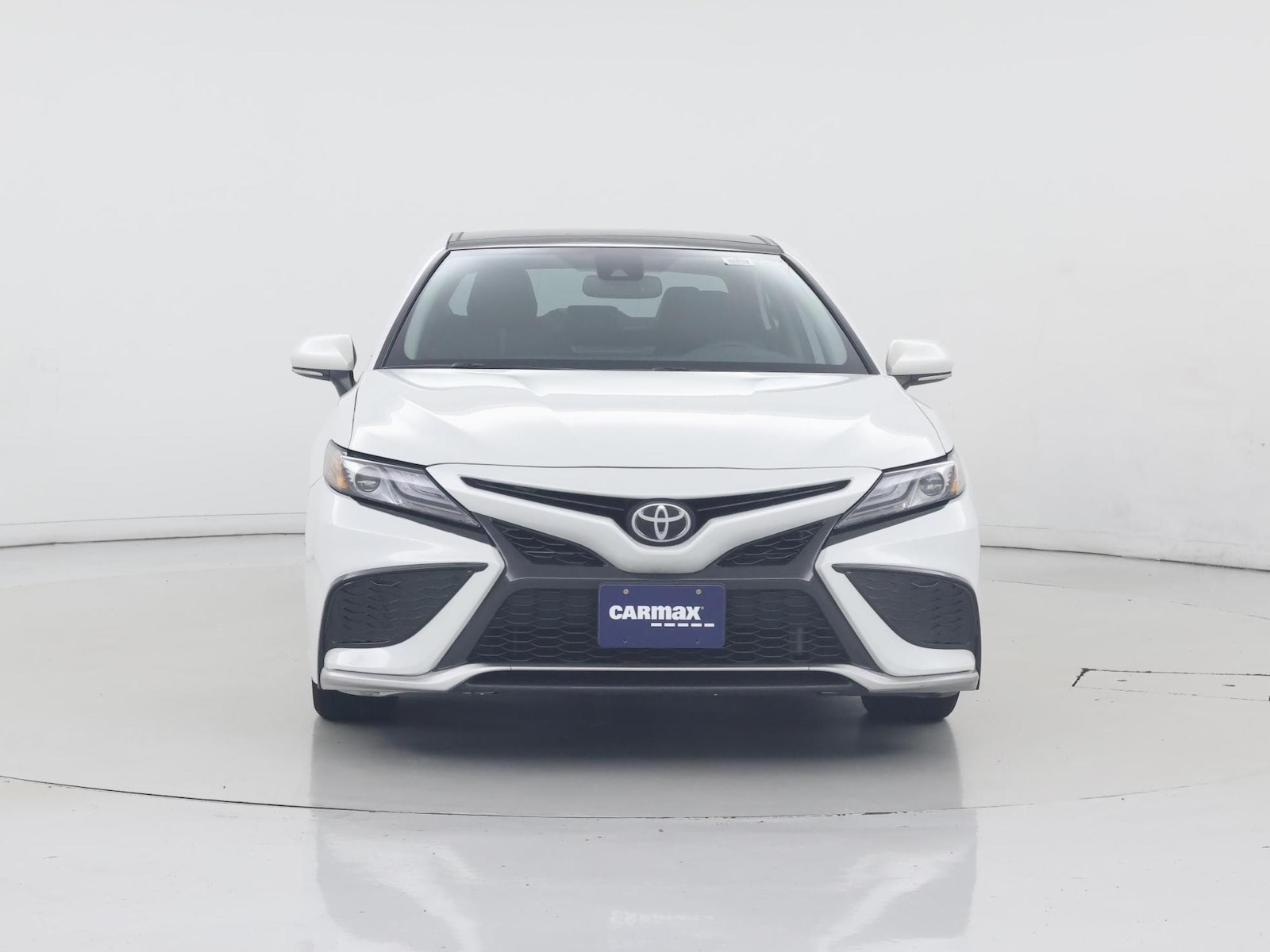 2021 Toyota Camry XSE - Photo 6