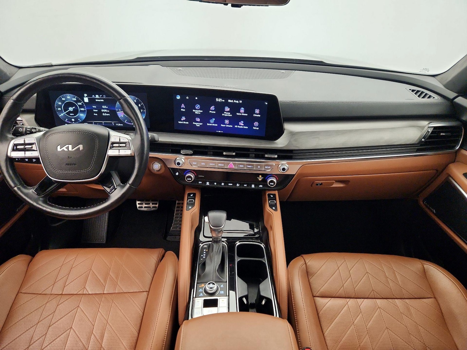Apple CarPlay® & Android Auto™