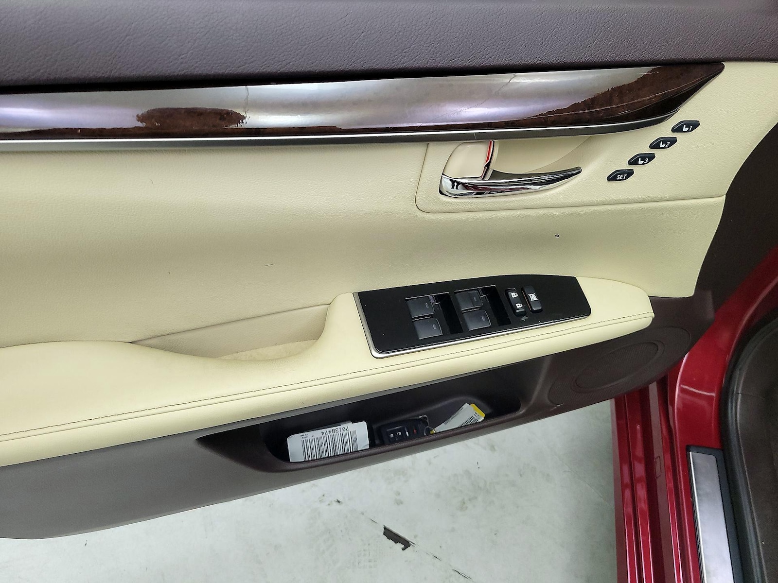 2017 Lexus ES 350 - Photo 13