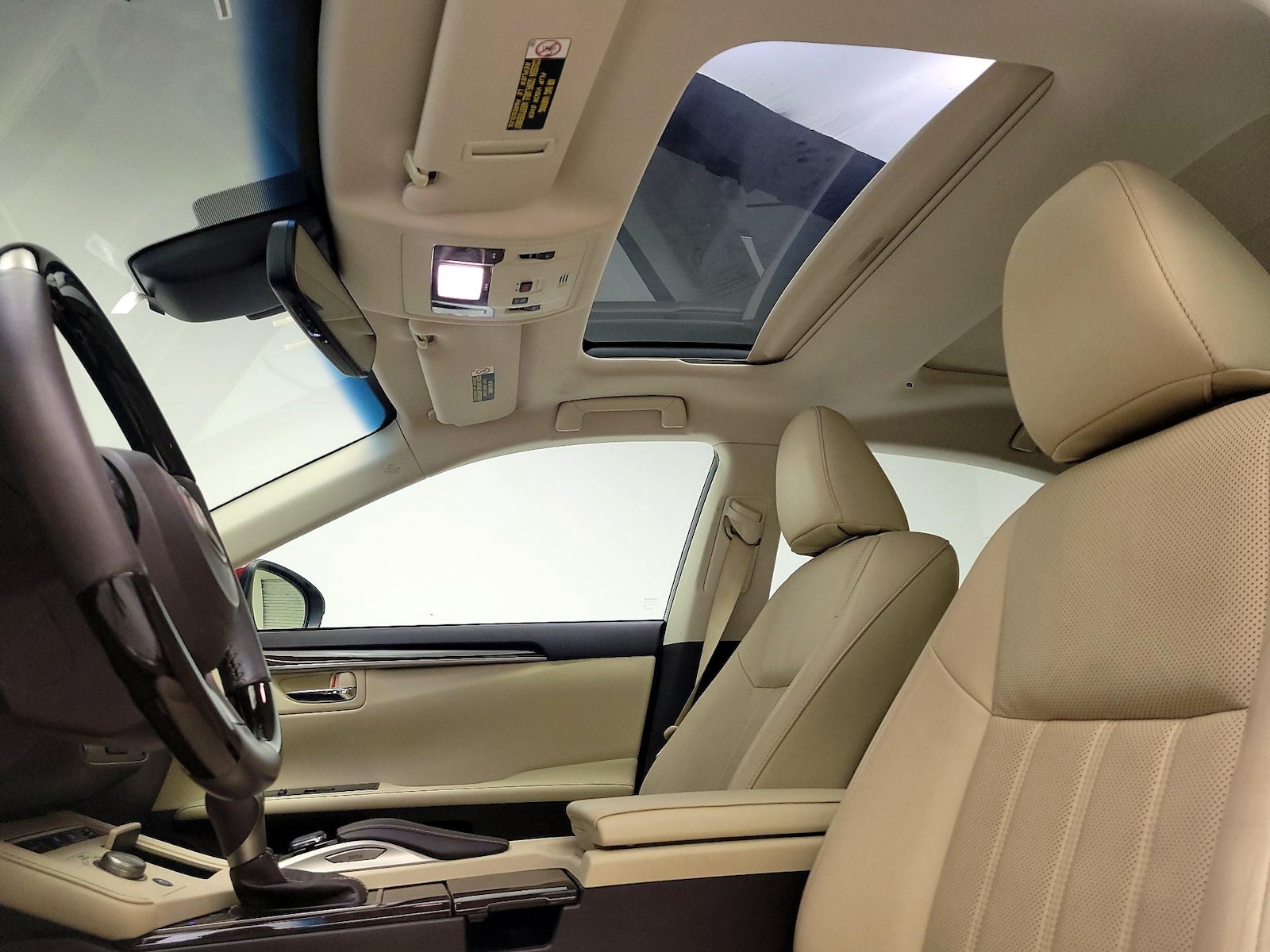 2017 Lexus ES 350 - Photo 21