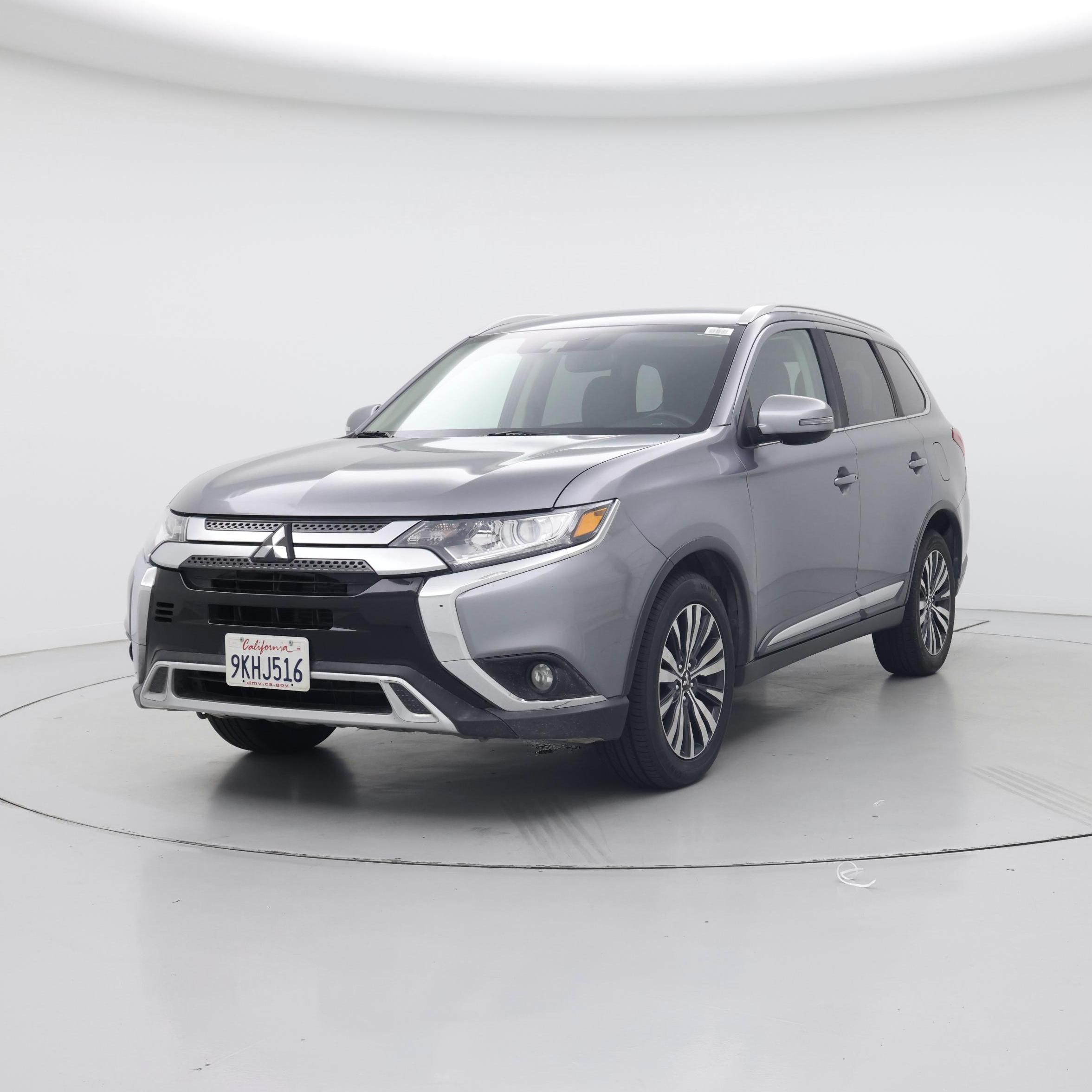 Thumbnail: 2020 Mitsubishi Outlander - 4