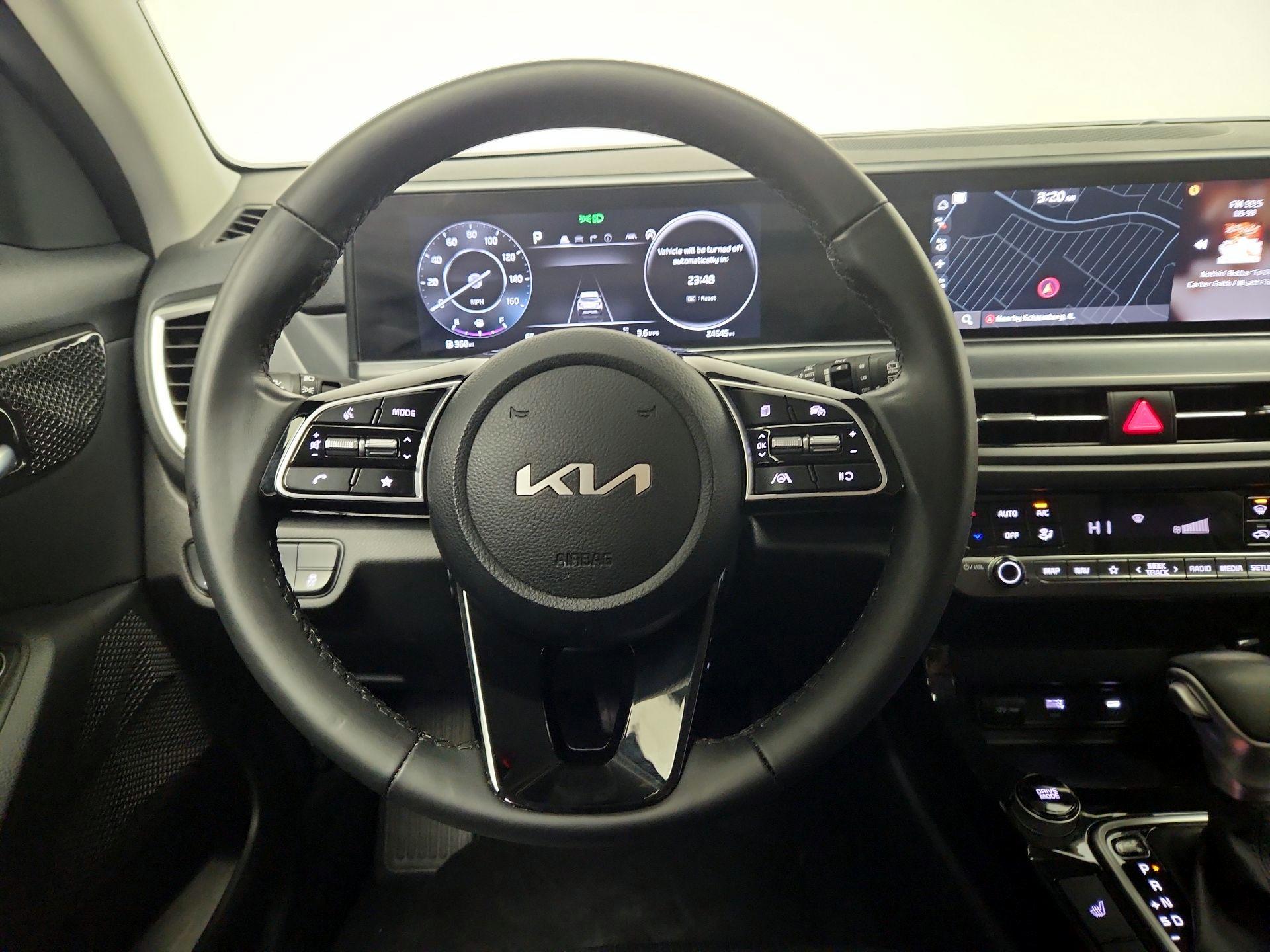 Thumbnail: 2024 Kia Seltos - 10