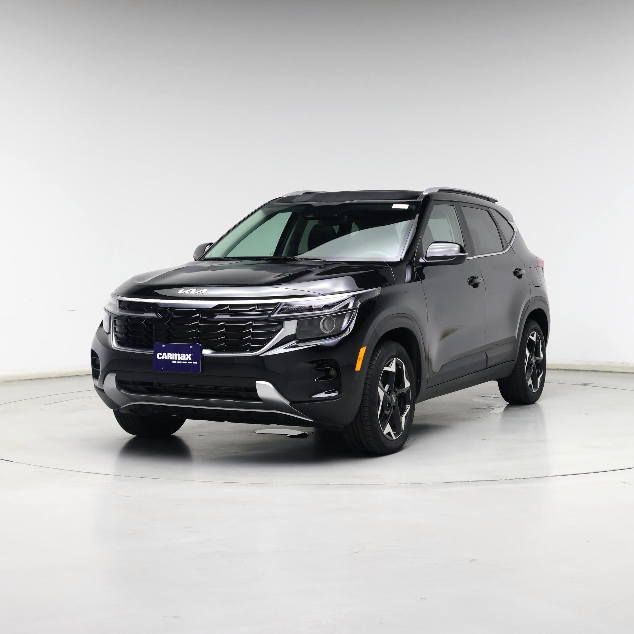 Thumbnail: 2024 Kia Seltos - 4