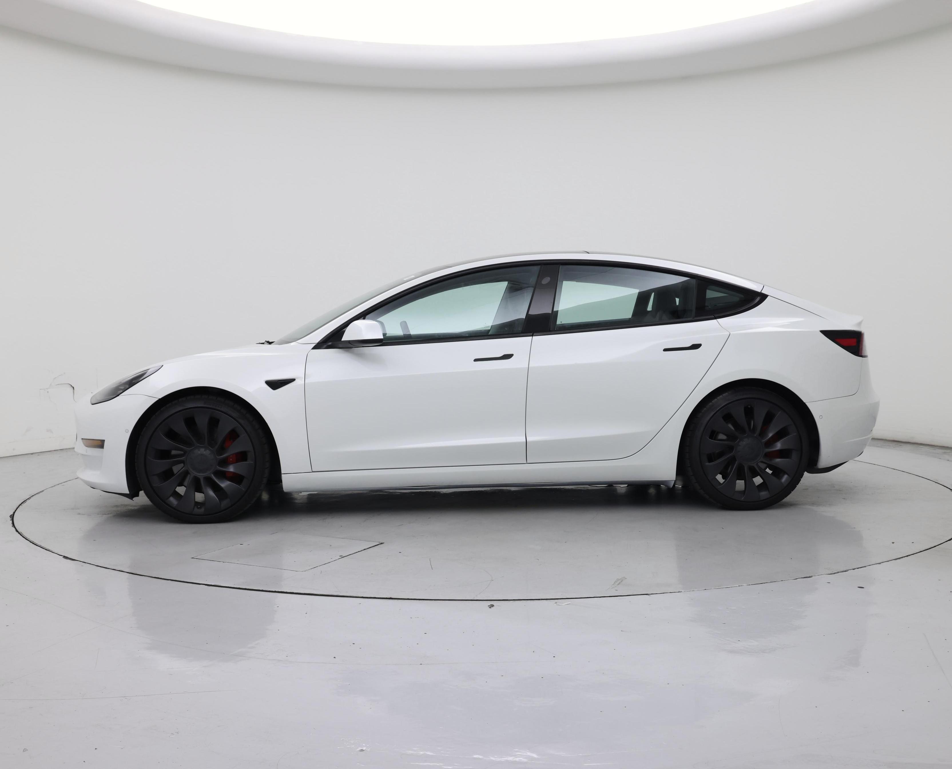 Thumbnail: 2022 Tesla Model 3 - 3