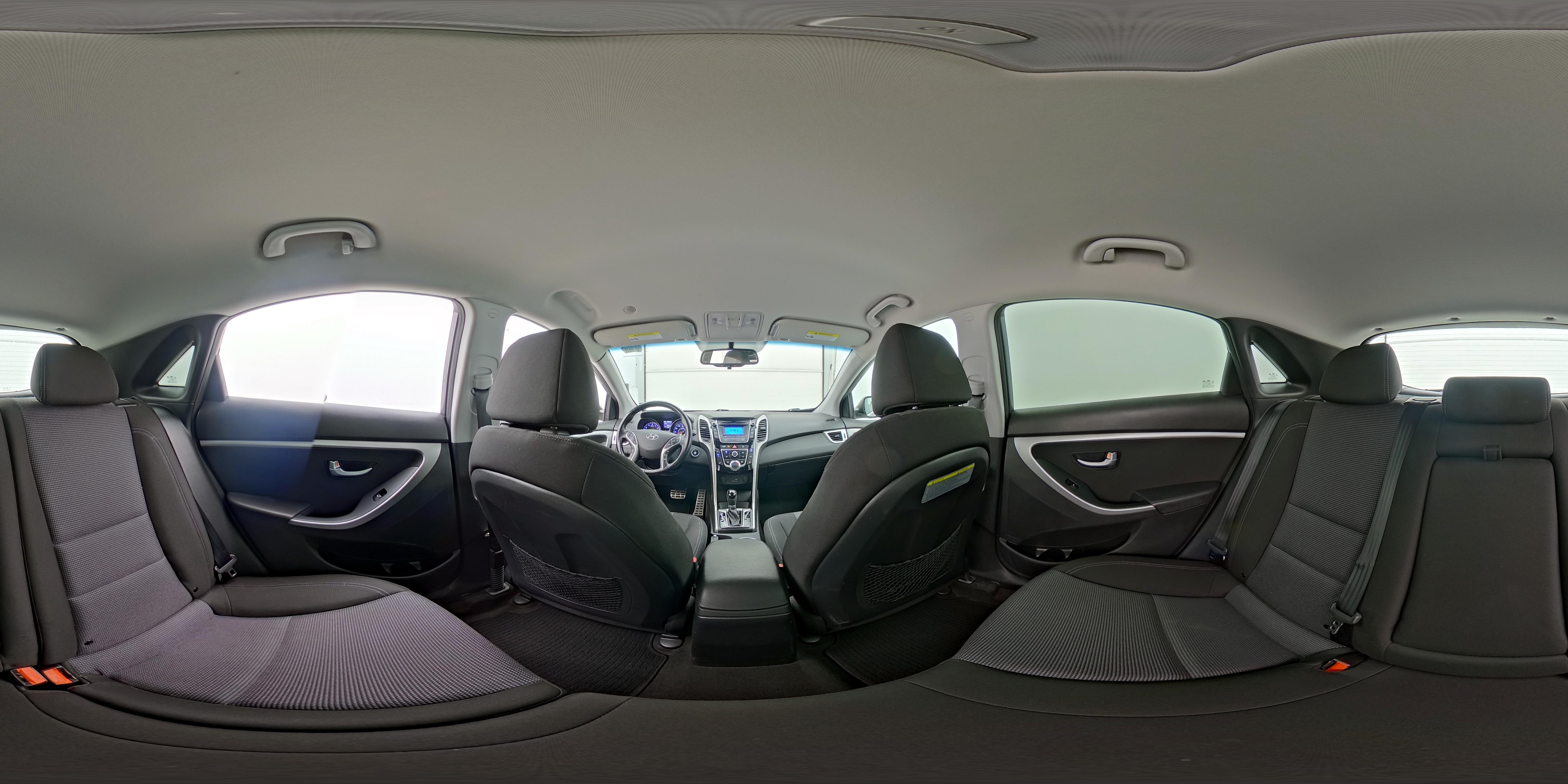 2016 Hyundai Elantra GT Base - Photo 24
