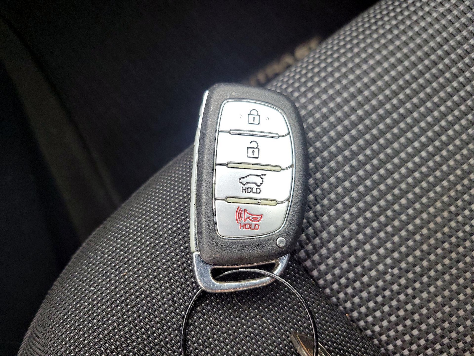 2016 Hyundai Elantra GT Base - Photo 22