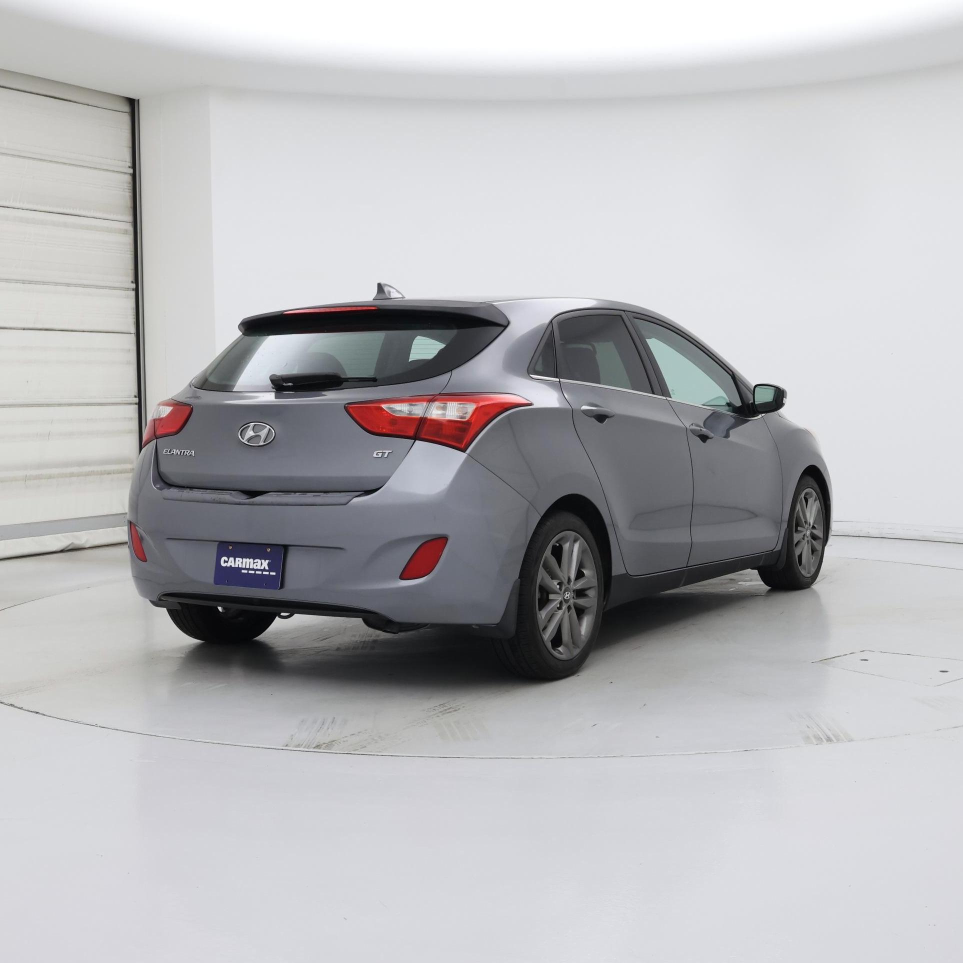 Thumbnail: 2016 Hyundai Elantra - 8