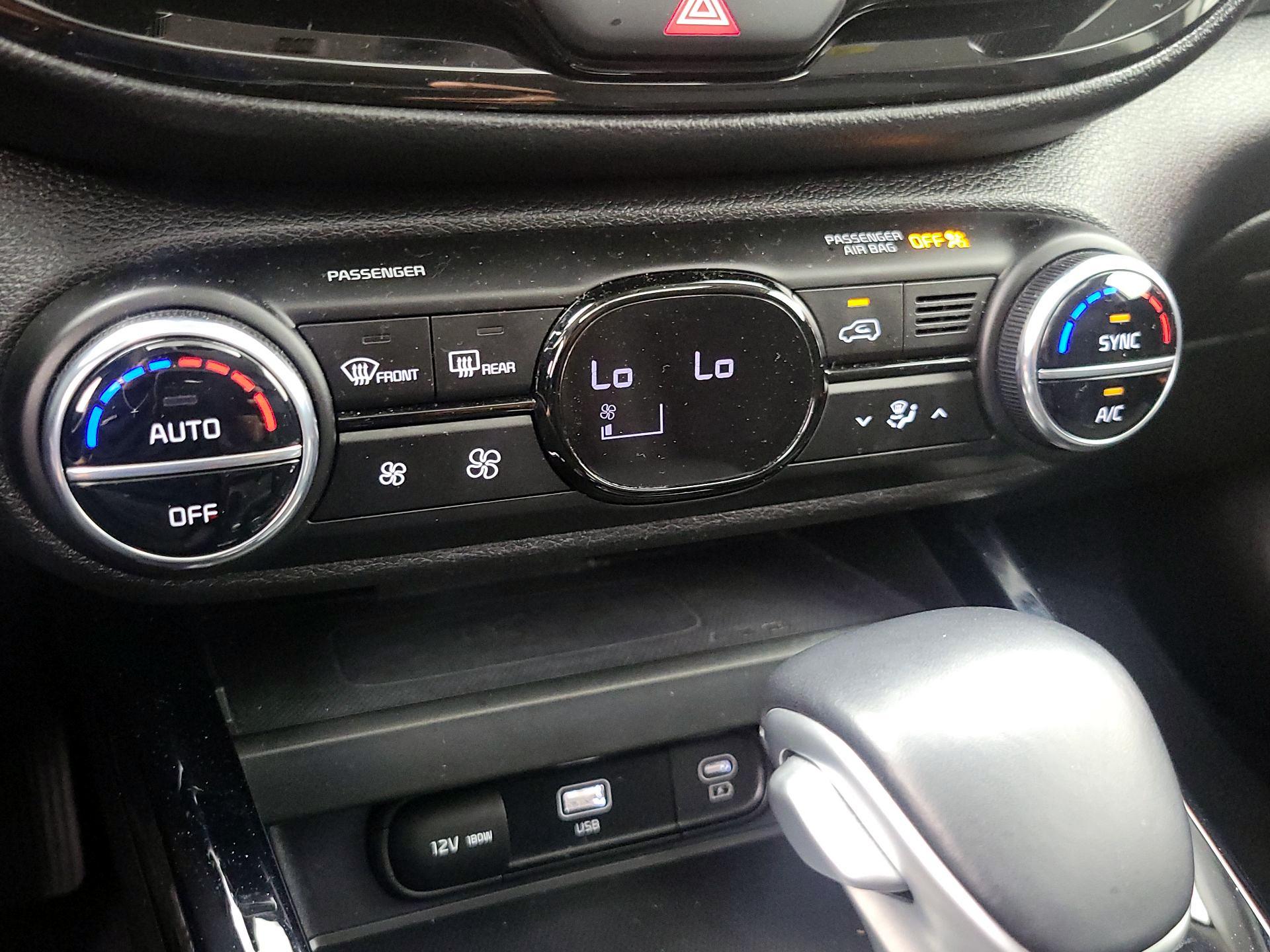 Thumbnail: 2023 Kia Soul - 17