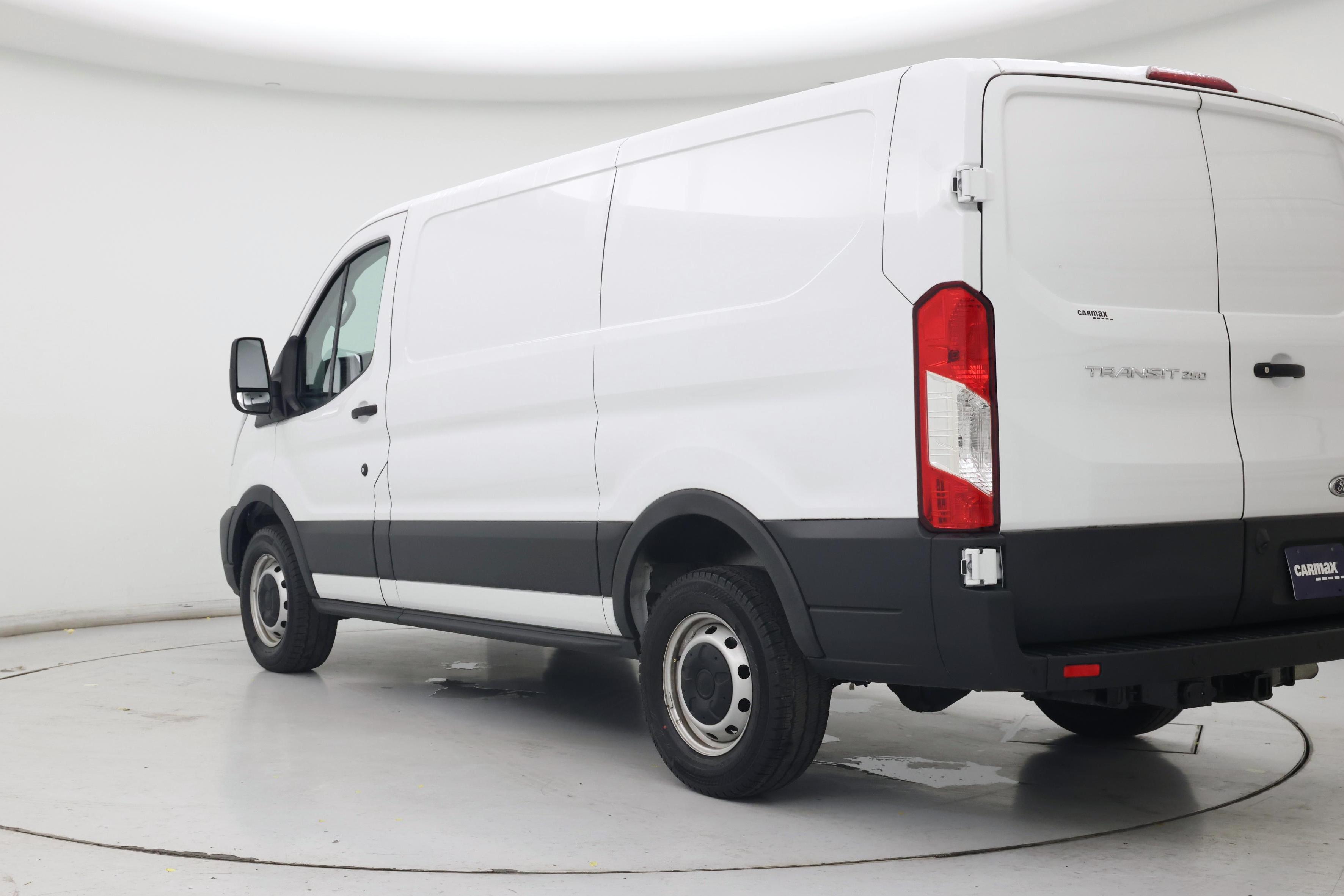 Thumbnail: 2023 Ford Transit Series - 2