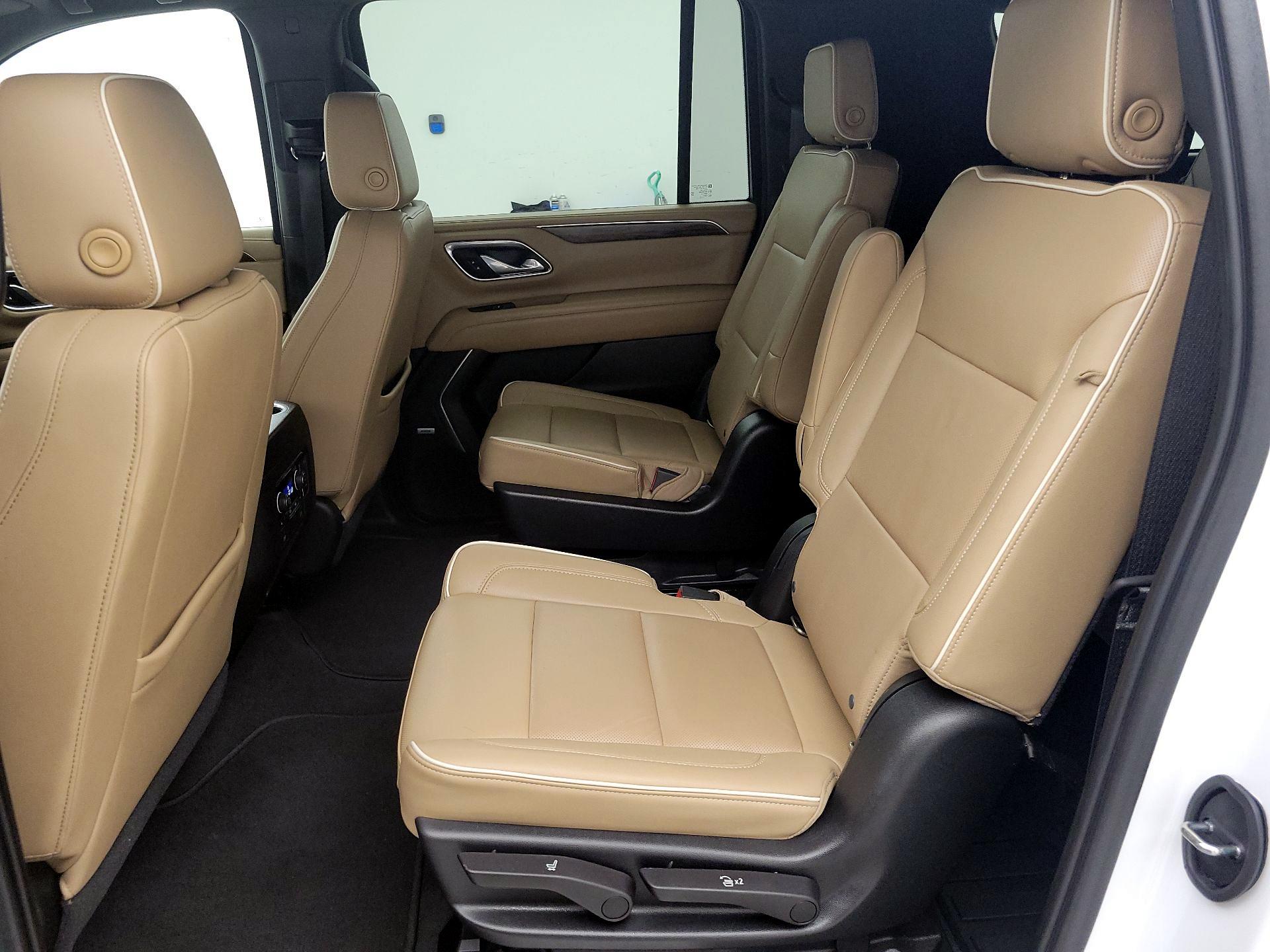 Thumbnail: 2021 Chevrolet Suburban - 19