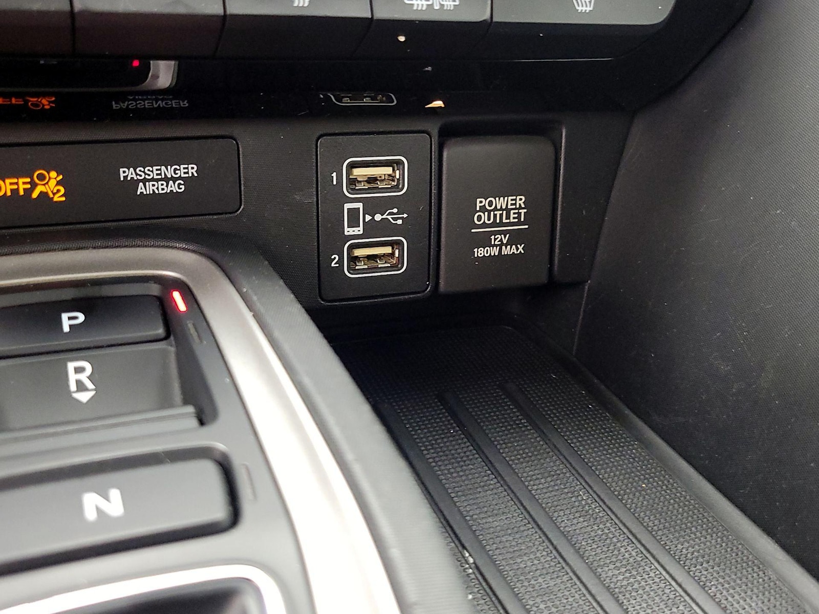 2020 Honda Insight Touring - Photo 19