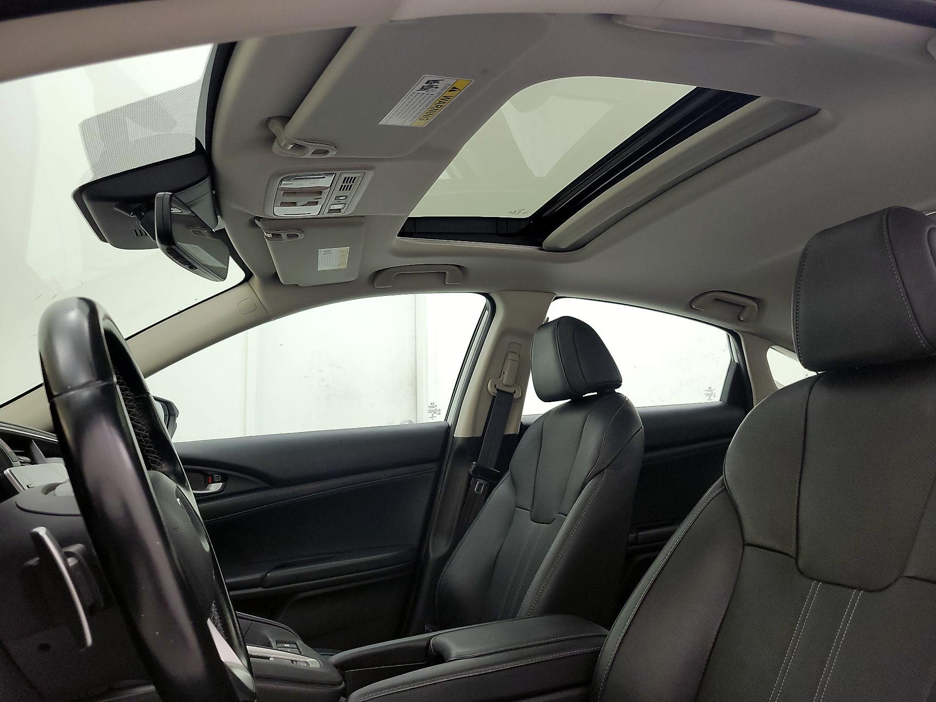 Thumbnail: 2020 Honda Insight - 19