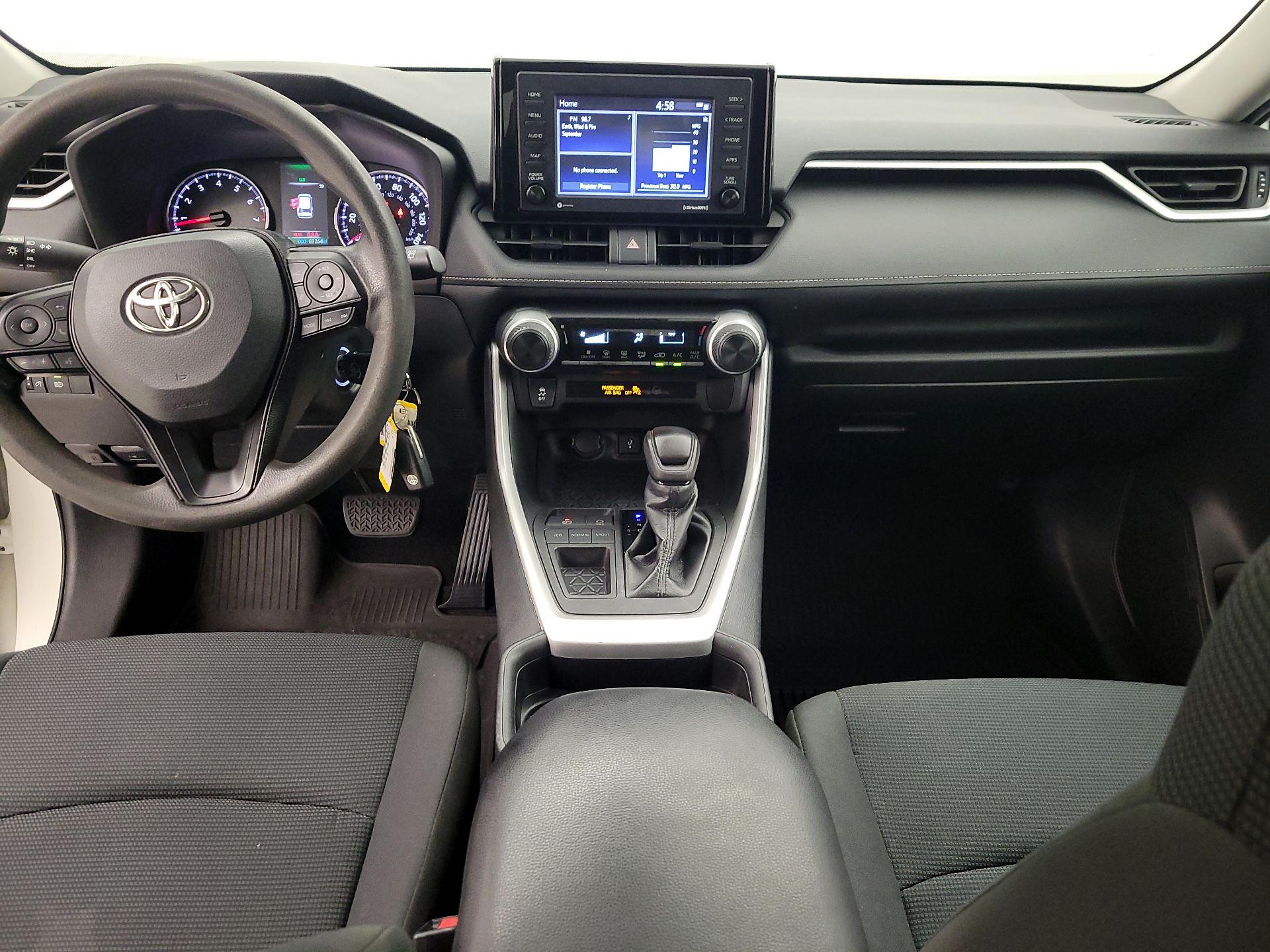 Thumbnail: 2021 Toyota RAV4 - 9