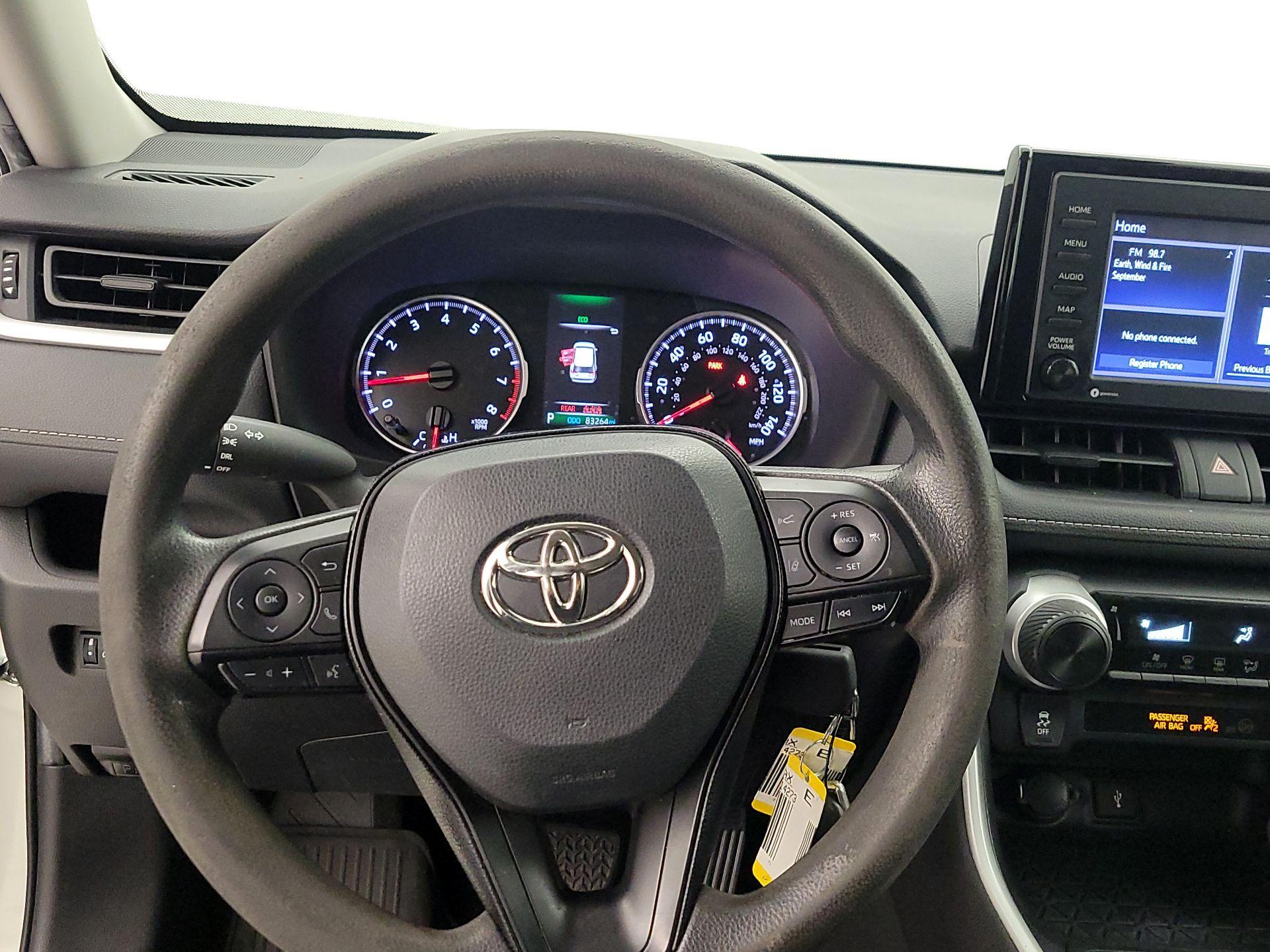 Thumbnail: 2021 Toyota RAV4 - 10