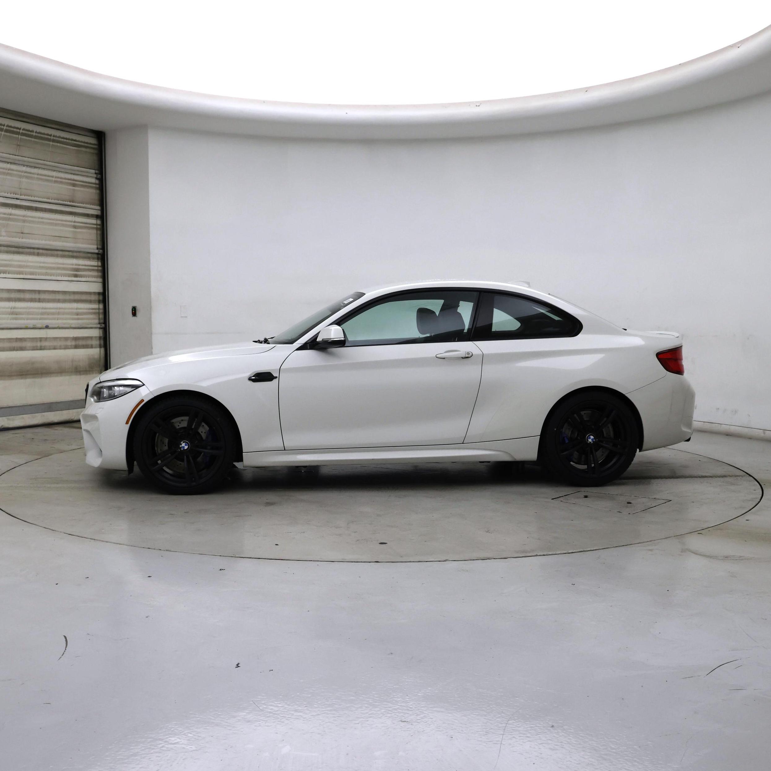 Thumbnail: 2018 BMW M2 - 3