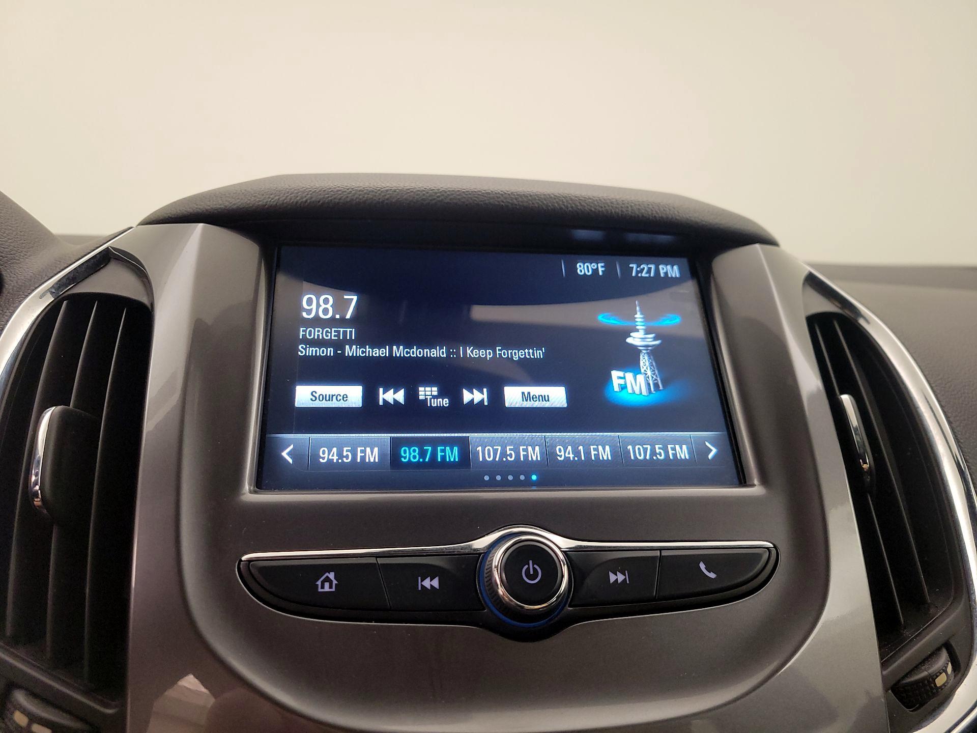Thumbnail: 2018 Chevrolet Cruze - 15