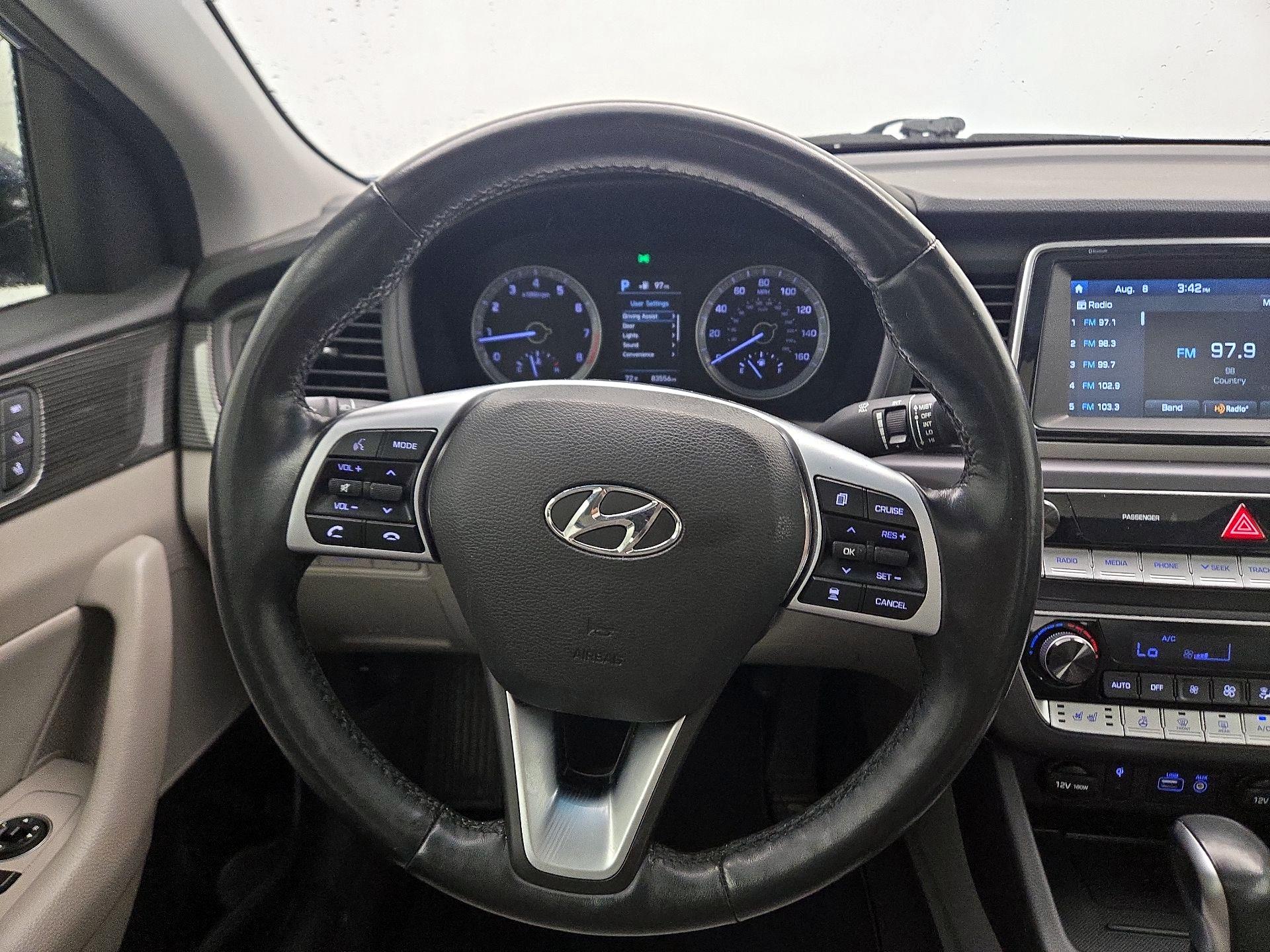 Thumbnail: 2019 Hyundai Sonata - 10