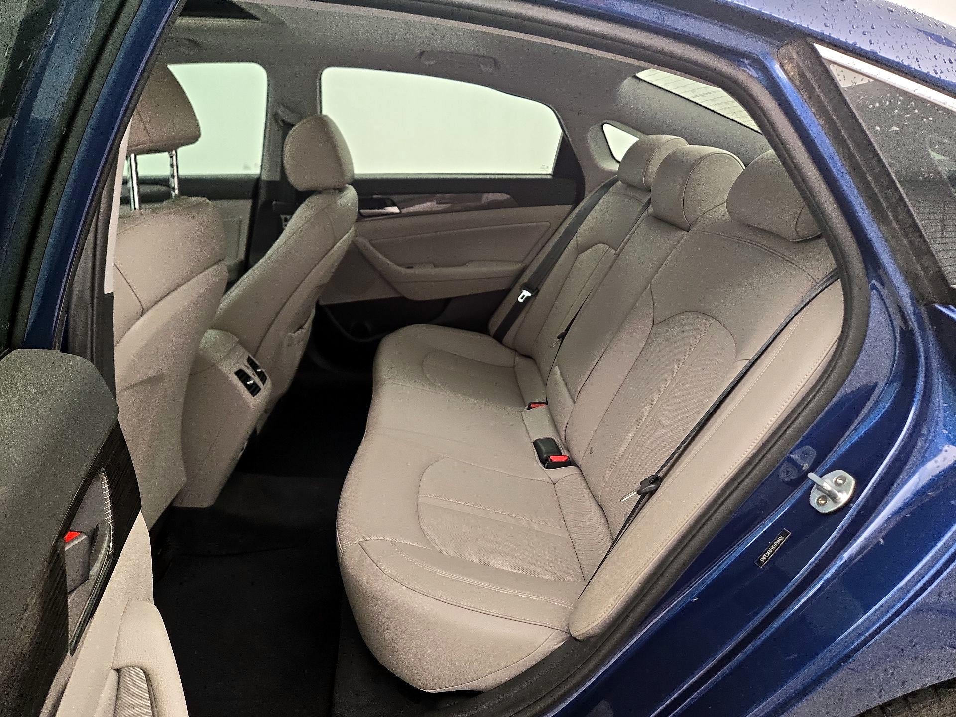 Thumbnail: 2019 Hyundai Sonata - 20
