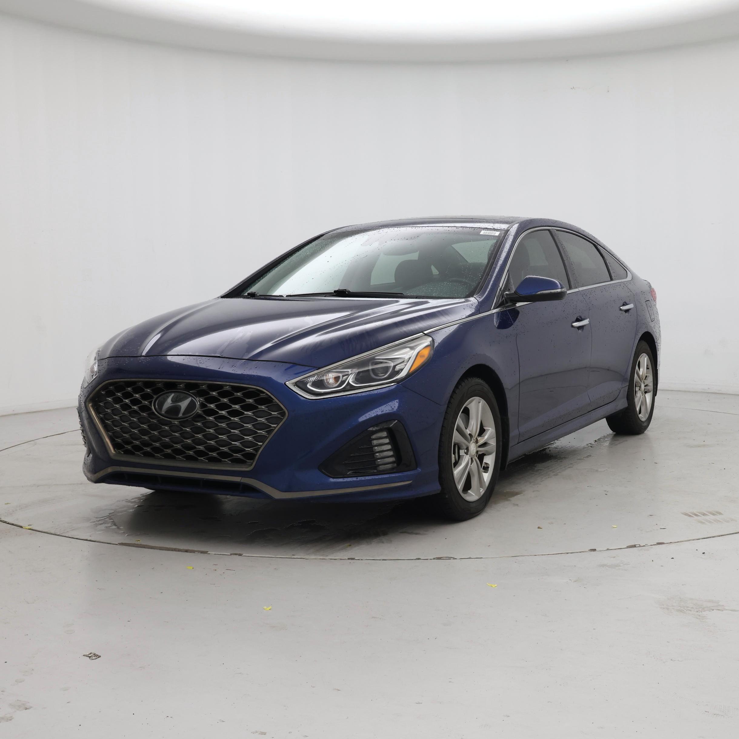 Thumbnail: 2019 Hyundai Sonata - 4