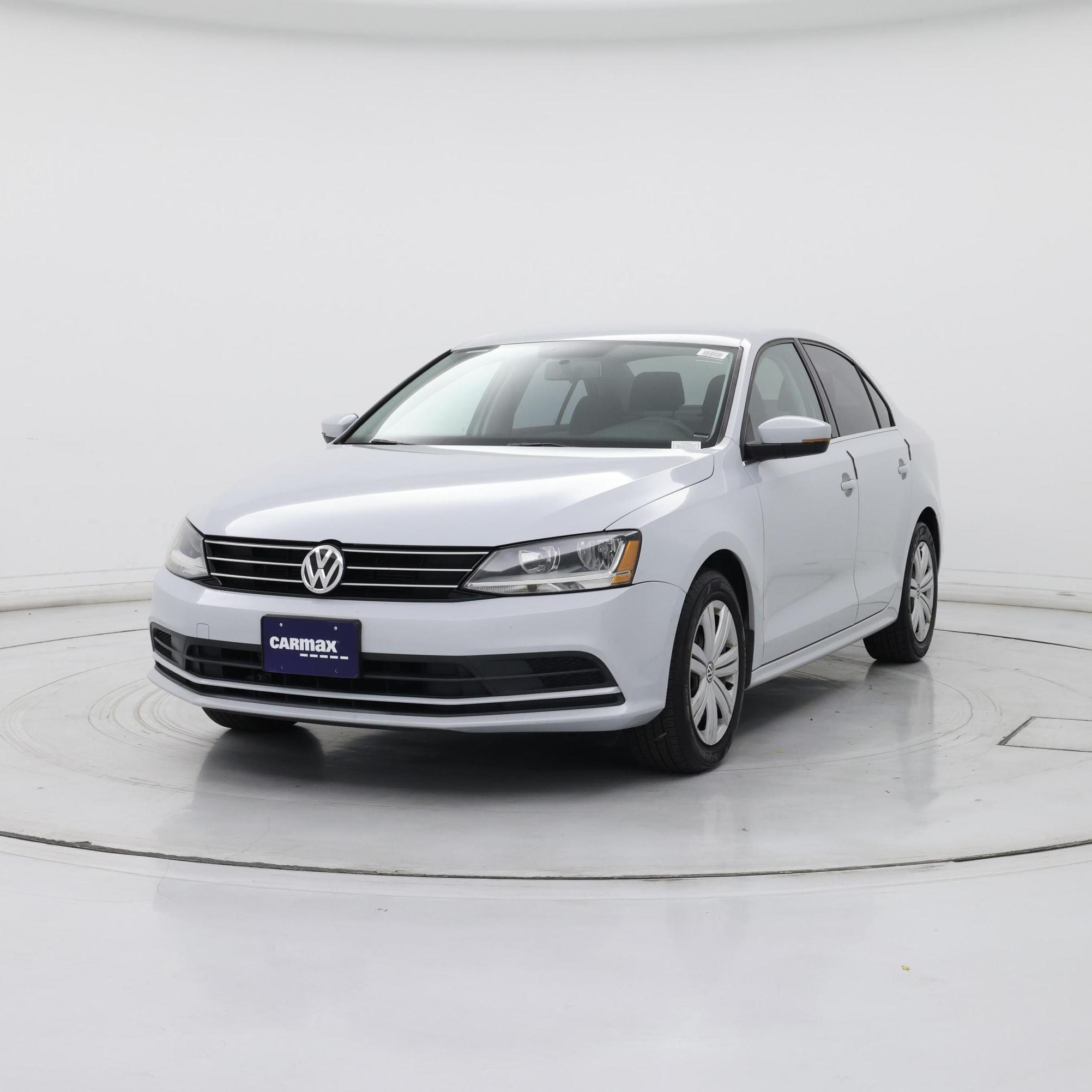 Thumbnail: 2017 Volkswagen Jetta - 4