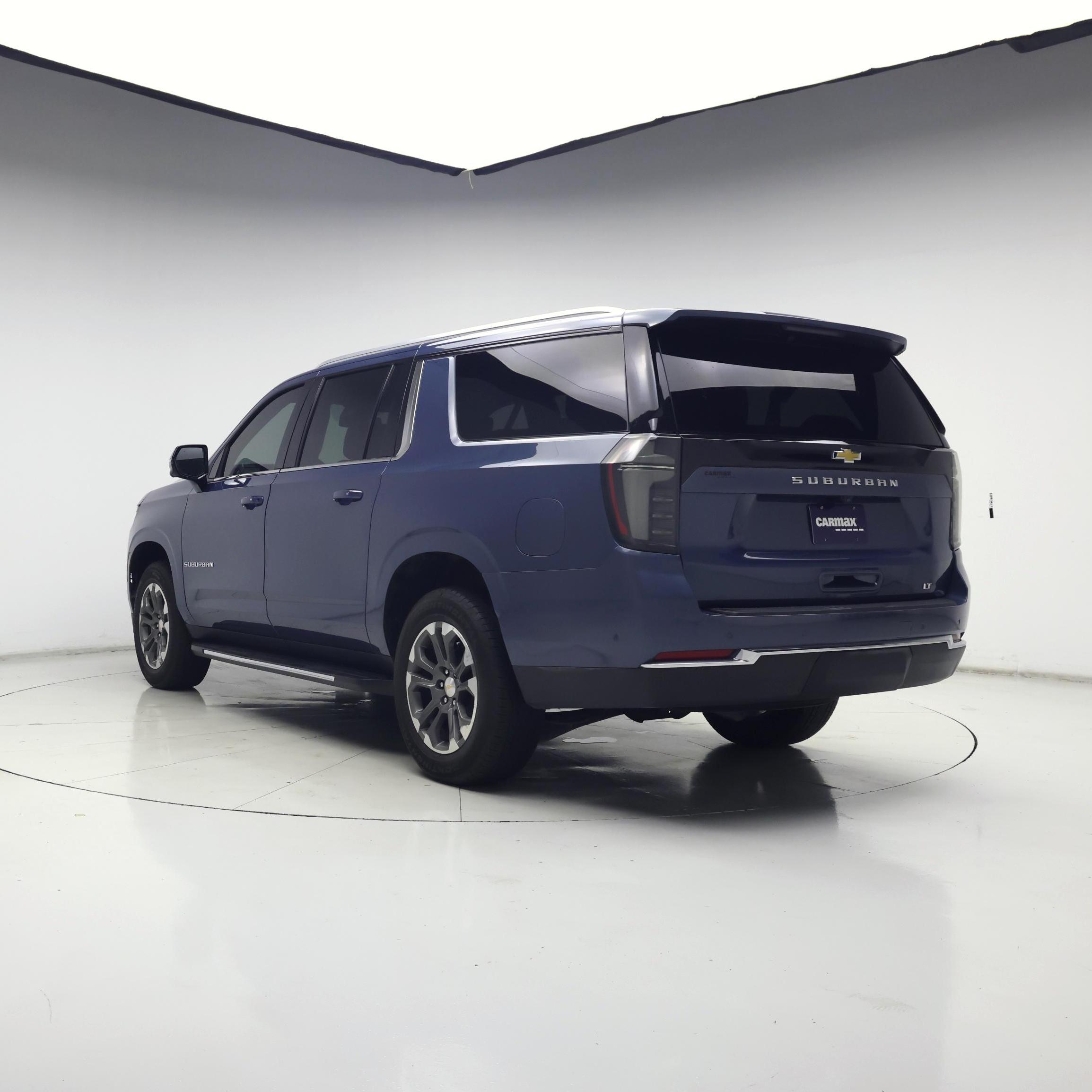 Thumbnail: 2025 Chevrolet Suburban - 2