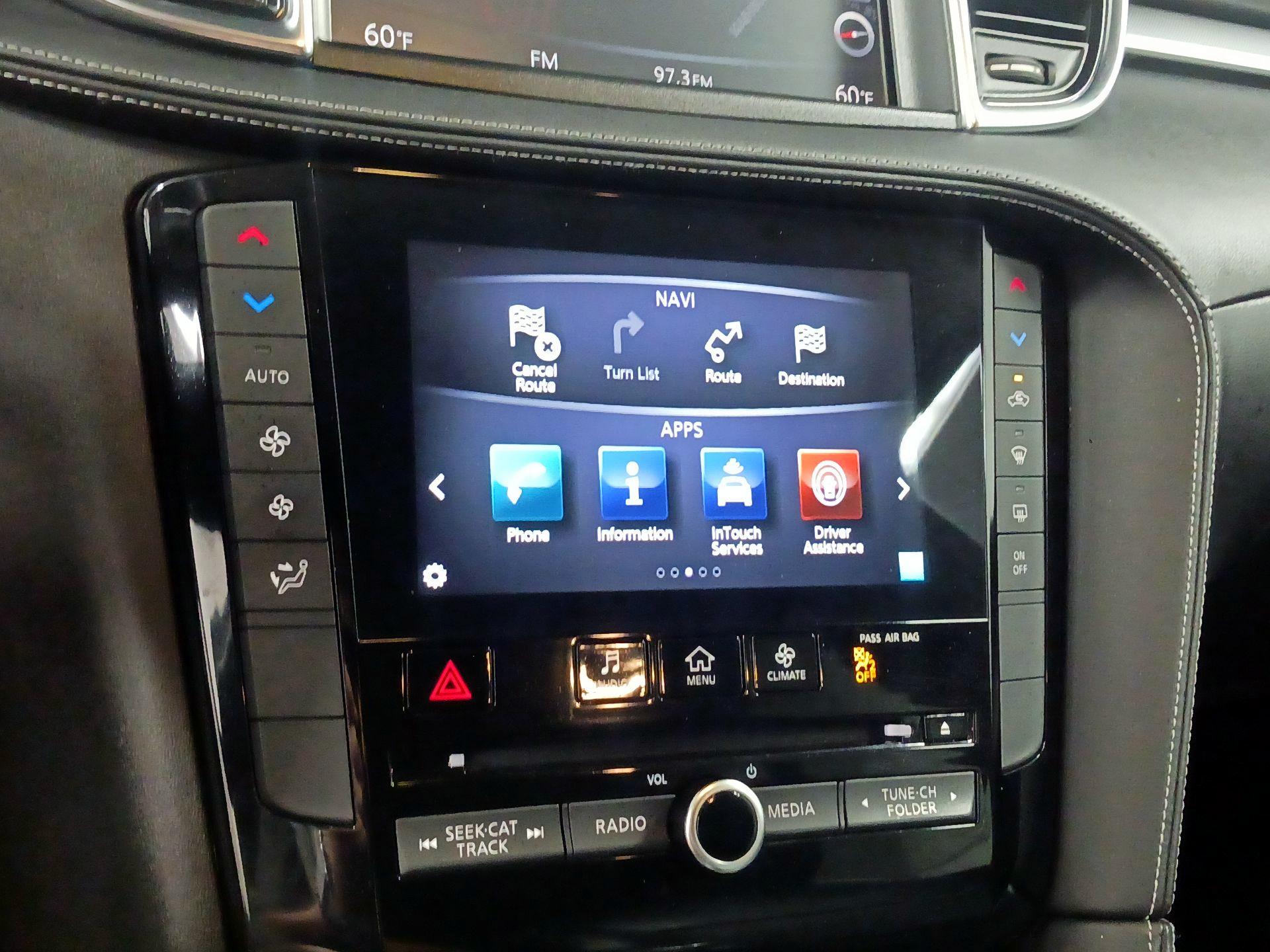 Thumbnail: 2019 INFINITI QX50 - 15