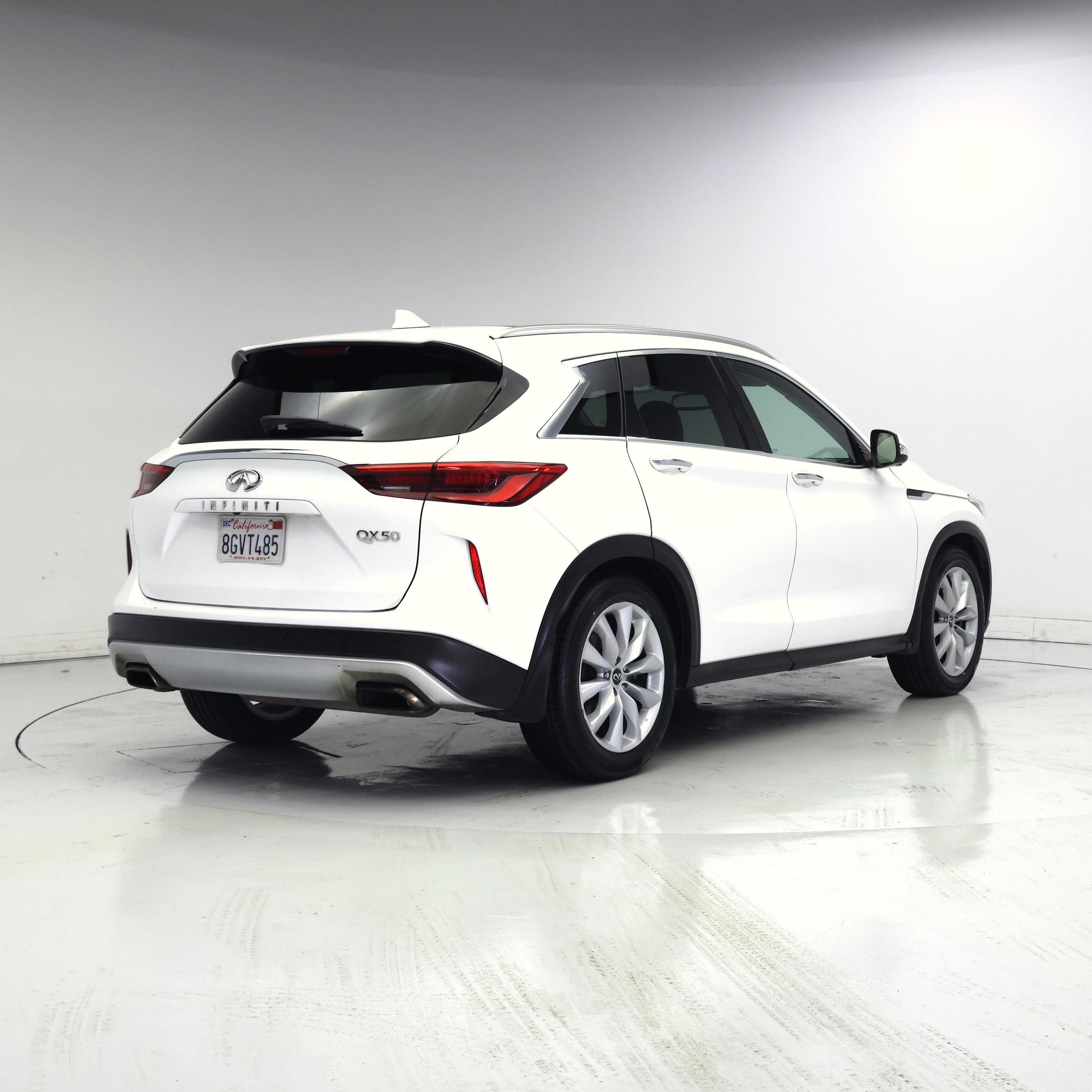 Thumbnail: 2019 INFINITI QX50 - 8