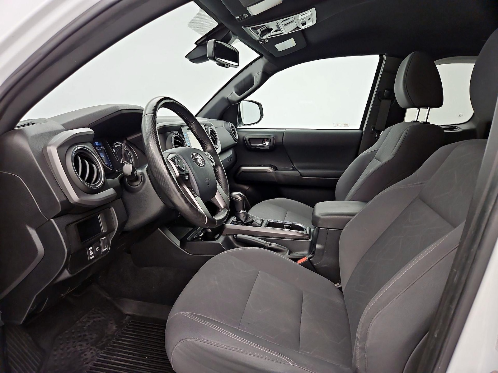 2019 Toyota Tacoma TRD Off Road - Photo 12